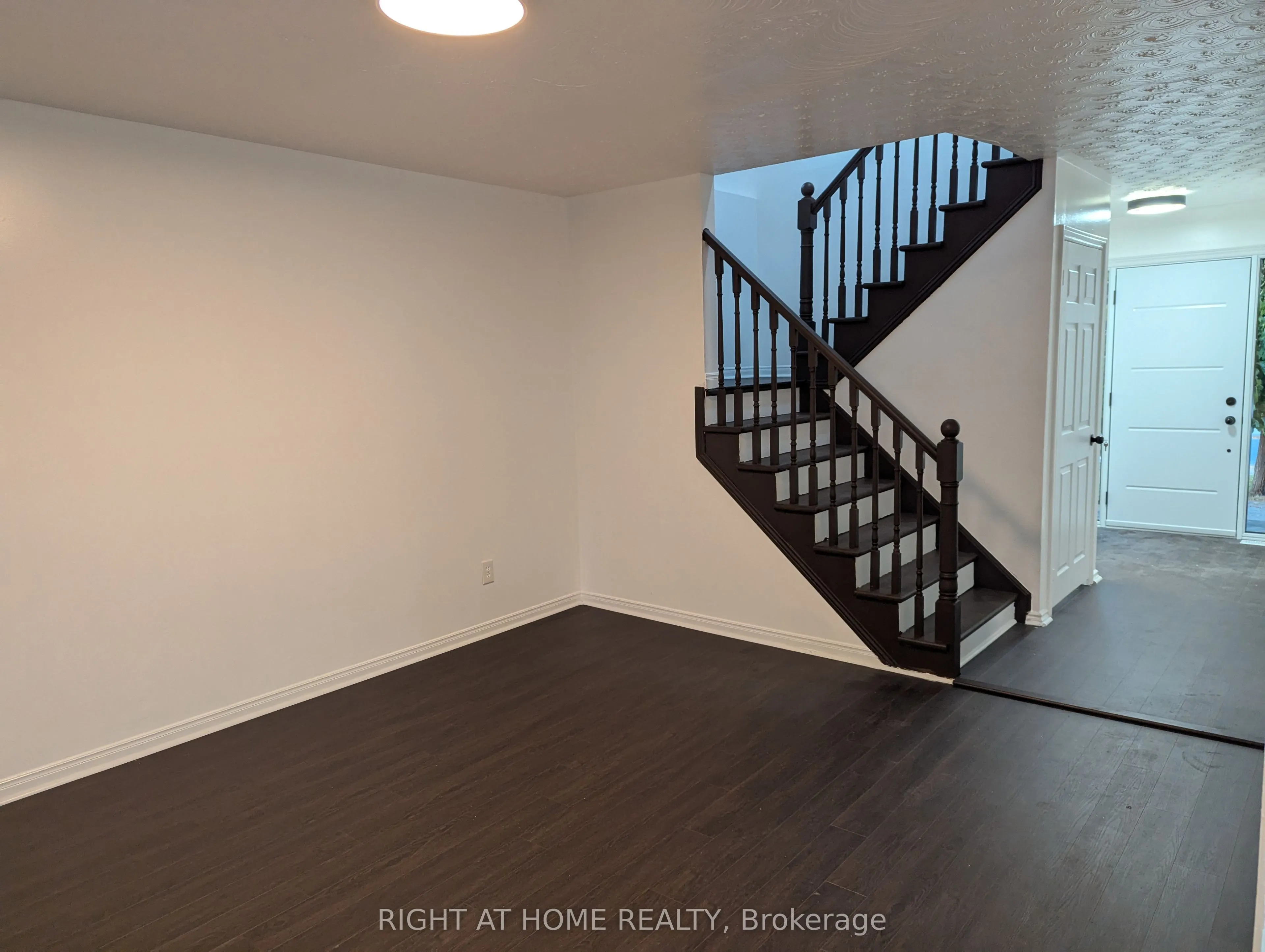 73 Skyview Drive