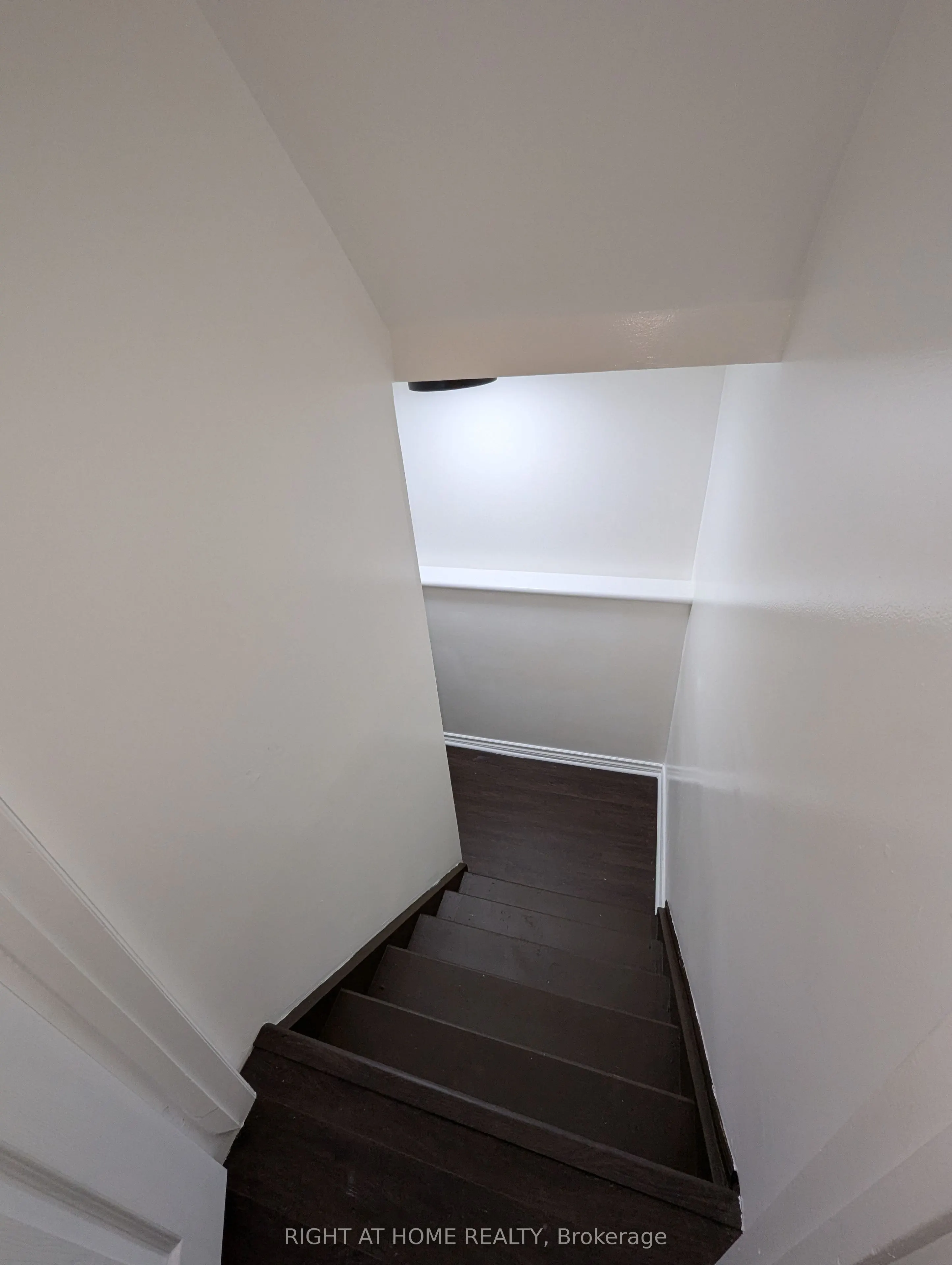 73 Skyview Drive