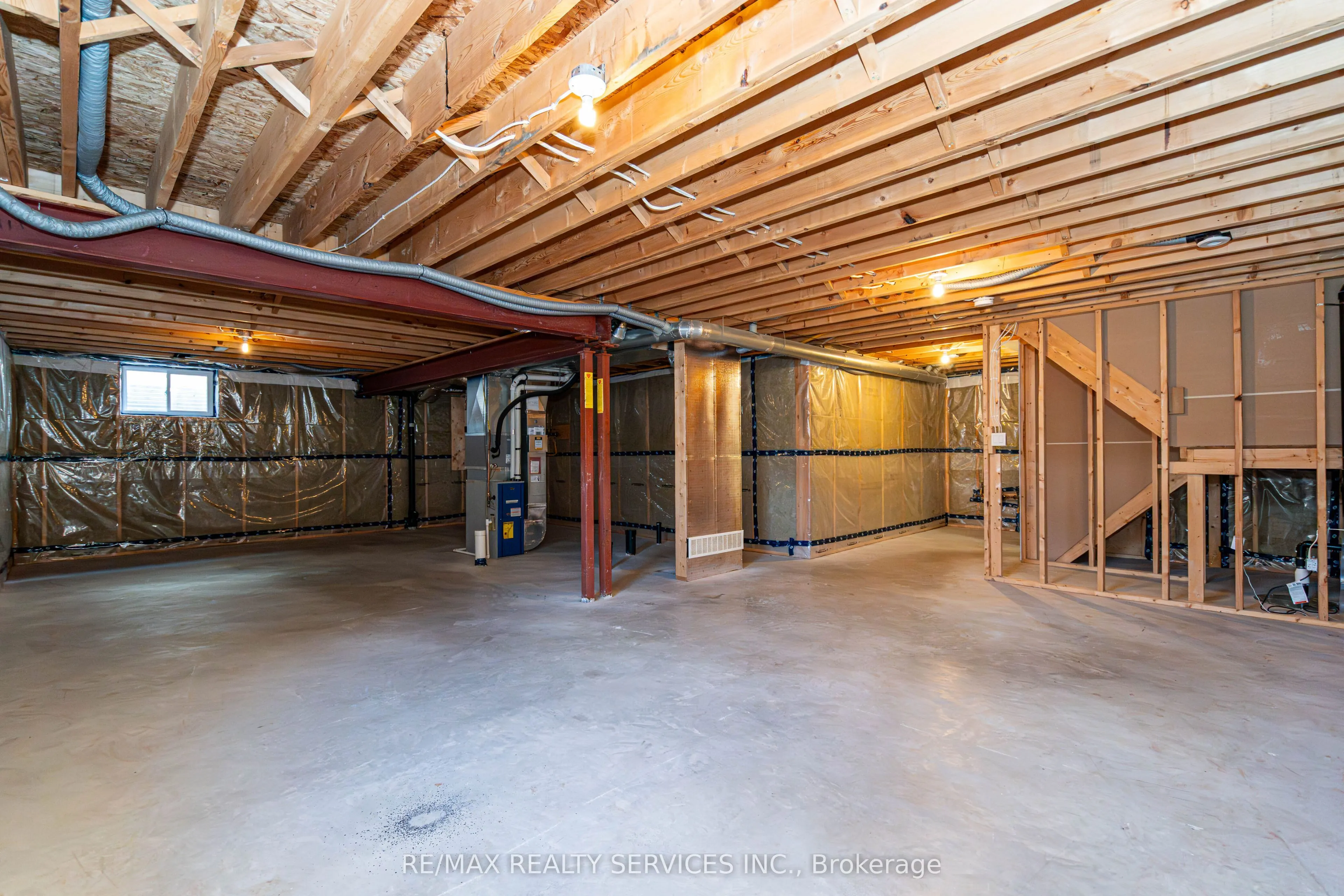 25 Acorn Trail