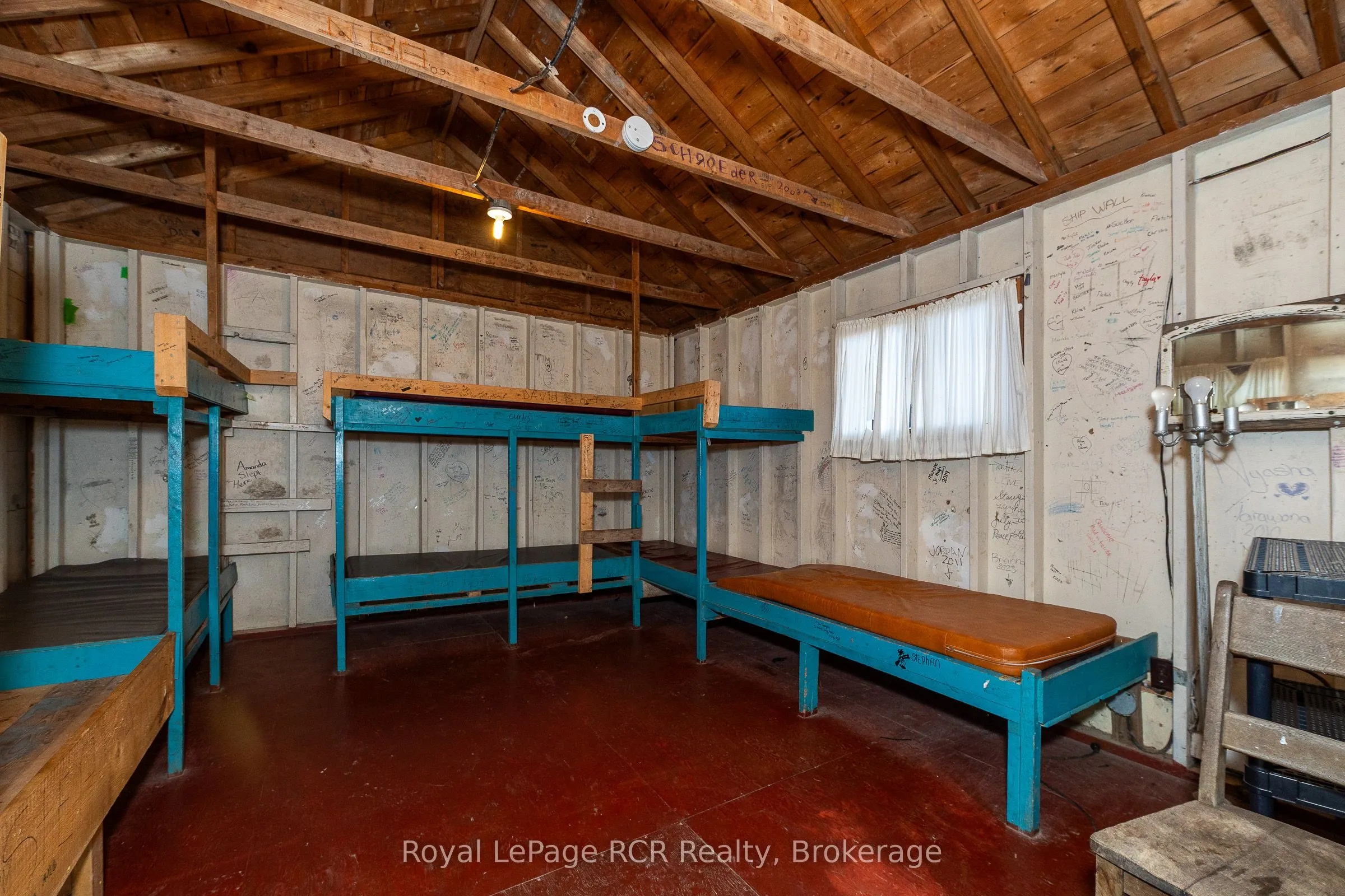 452 Bruce Rd. 11