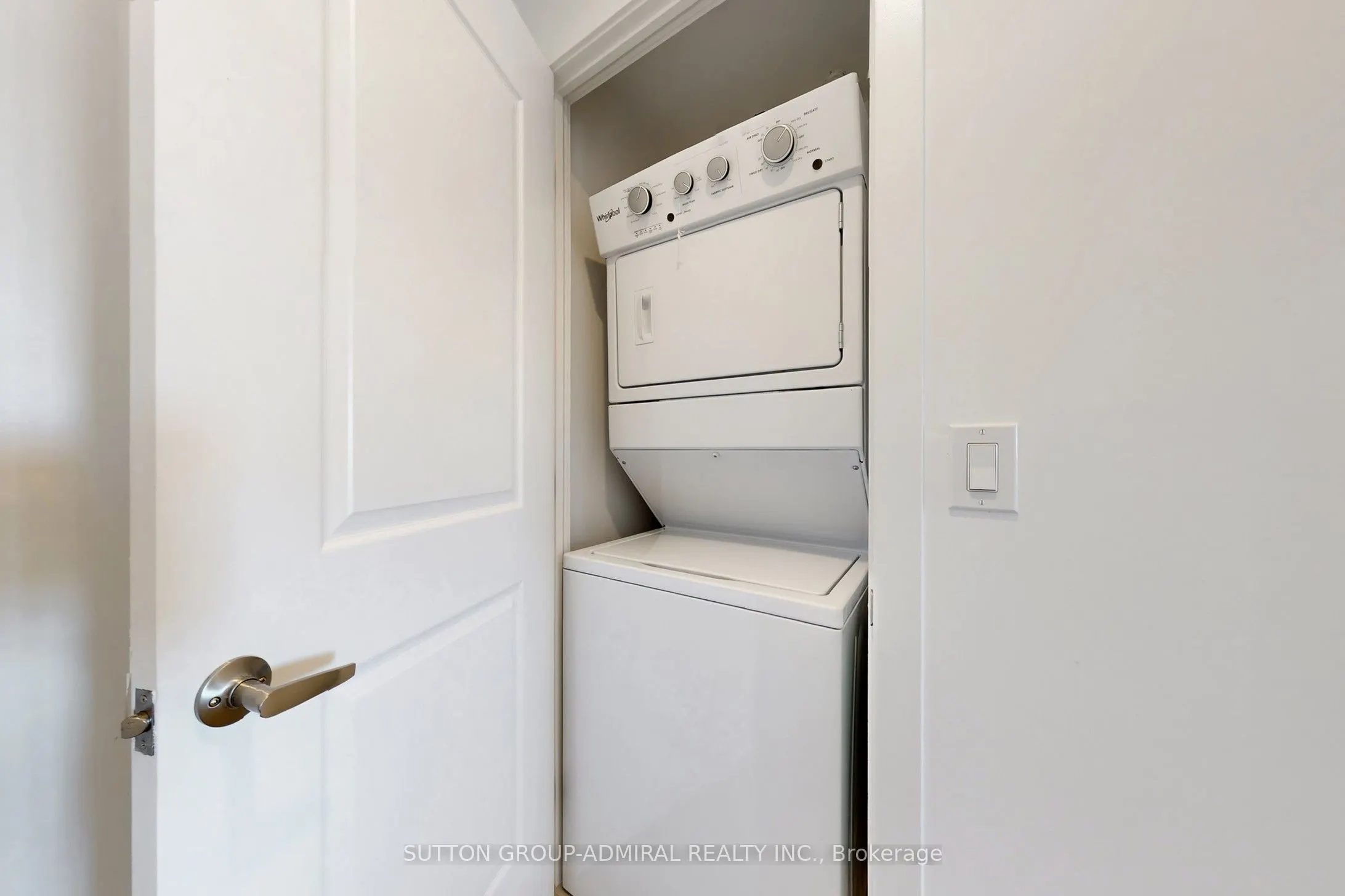575 Conklin Road, #811
