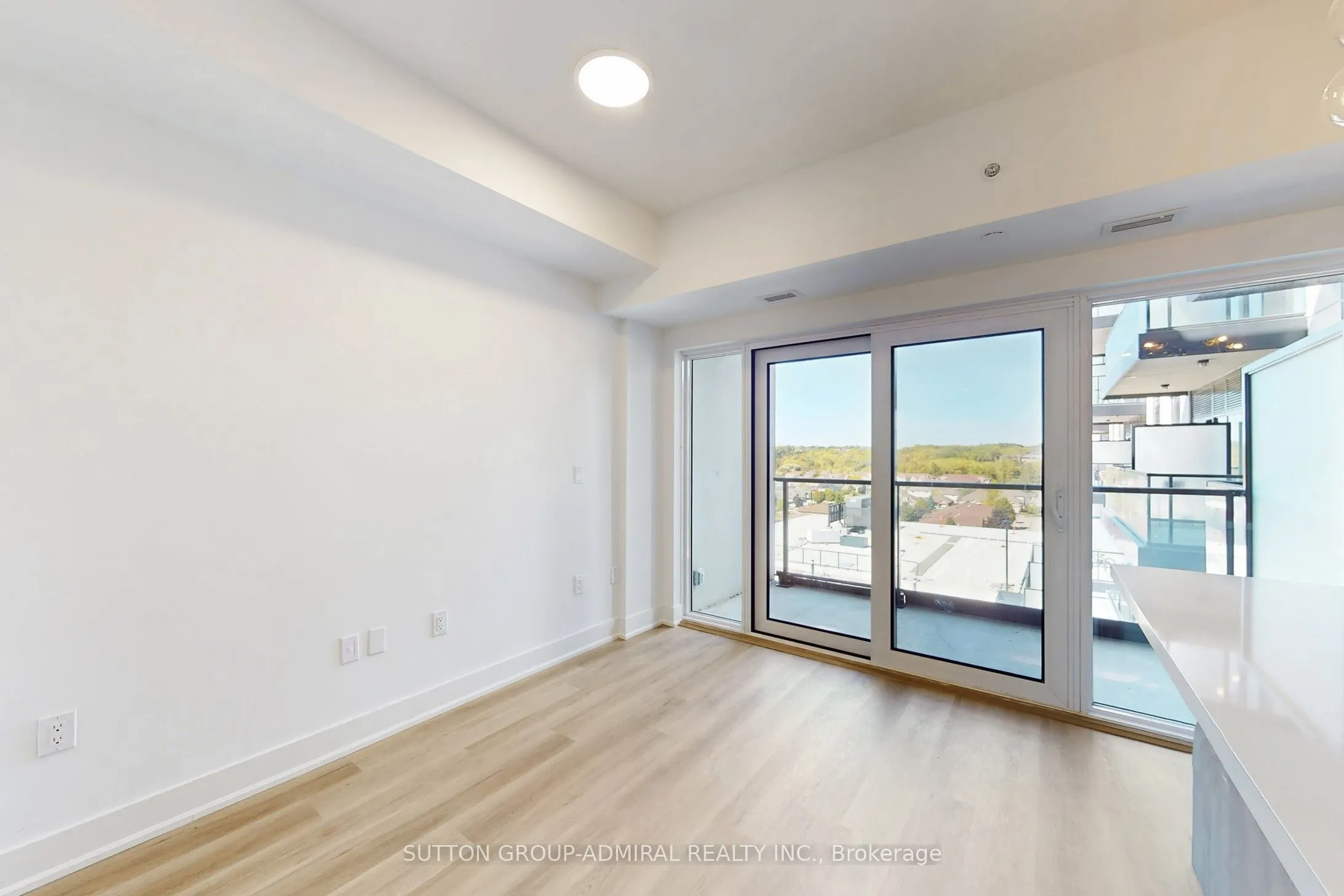 575 Conklin Road, #811