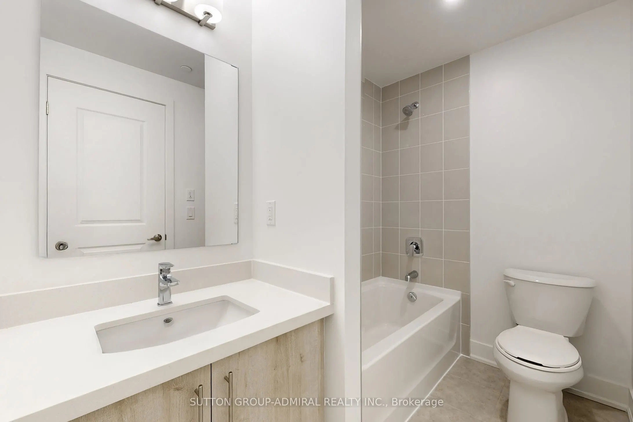 575 Conklin Road, #811