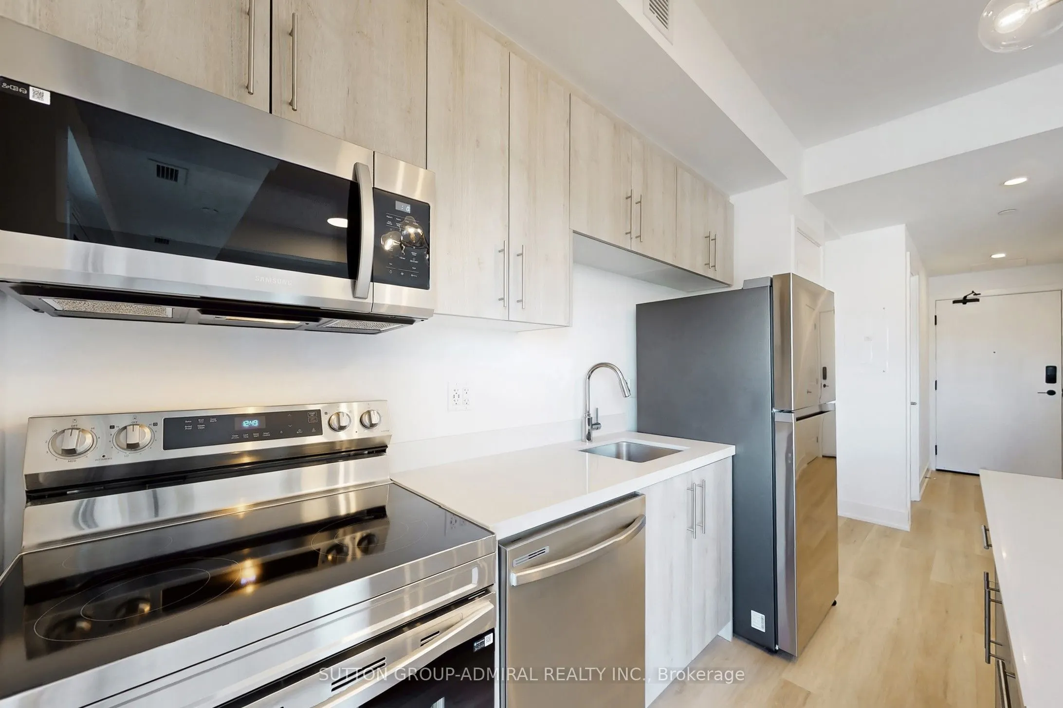 575 Conklin Road, #811