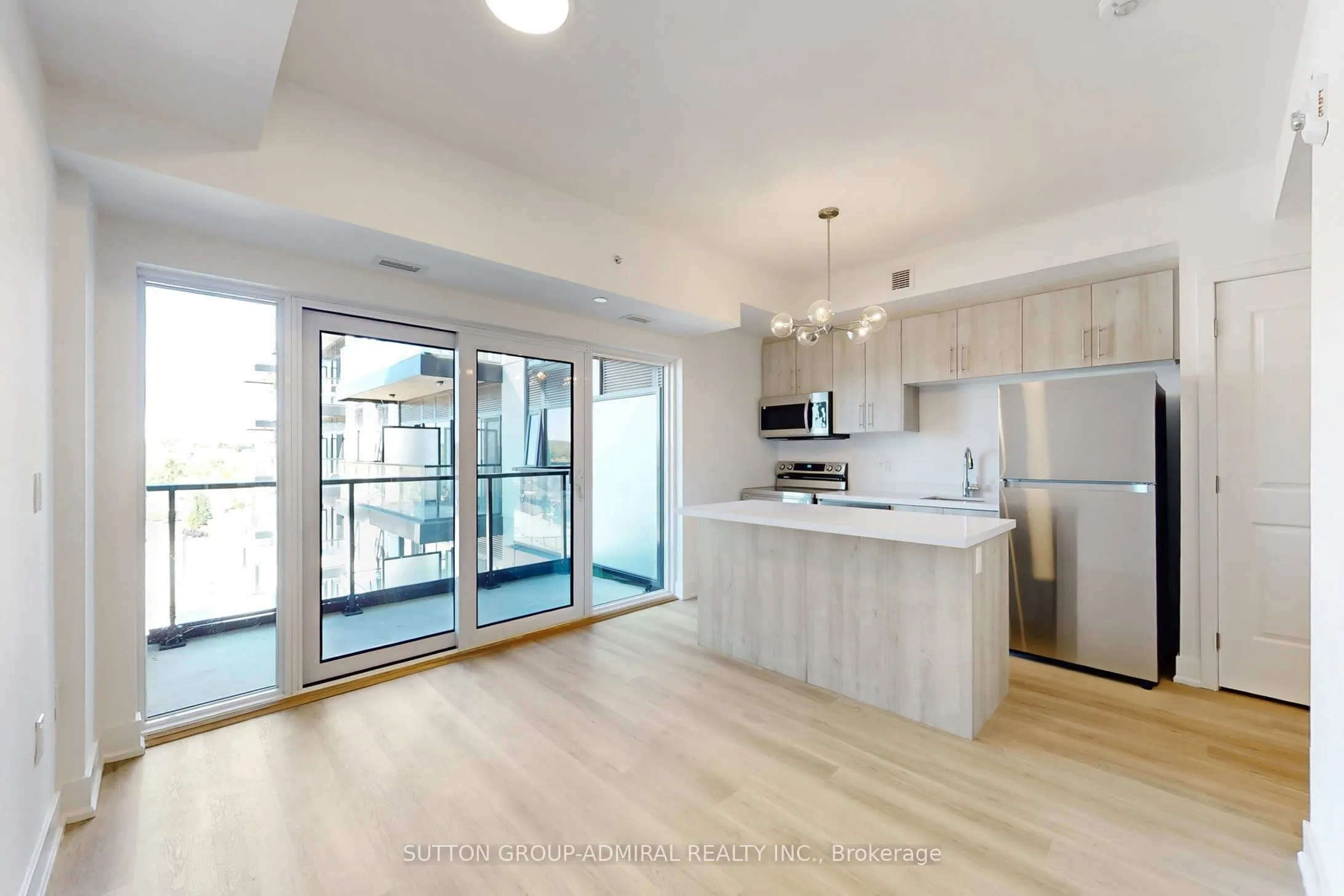 575 Conklin Road, #811