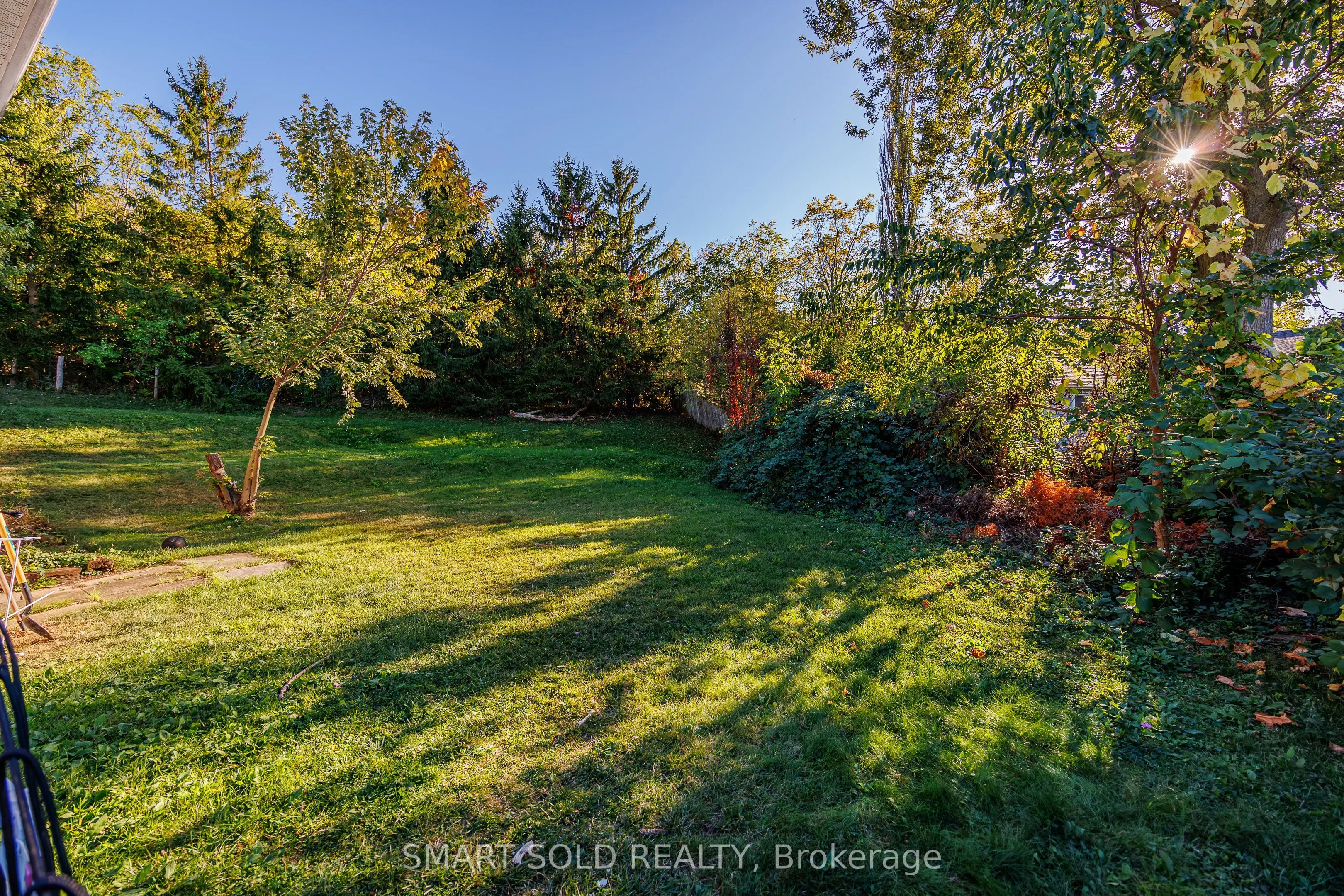44 Hemlock Street