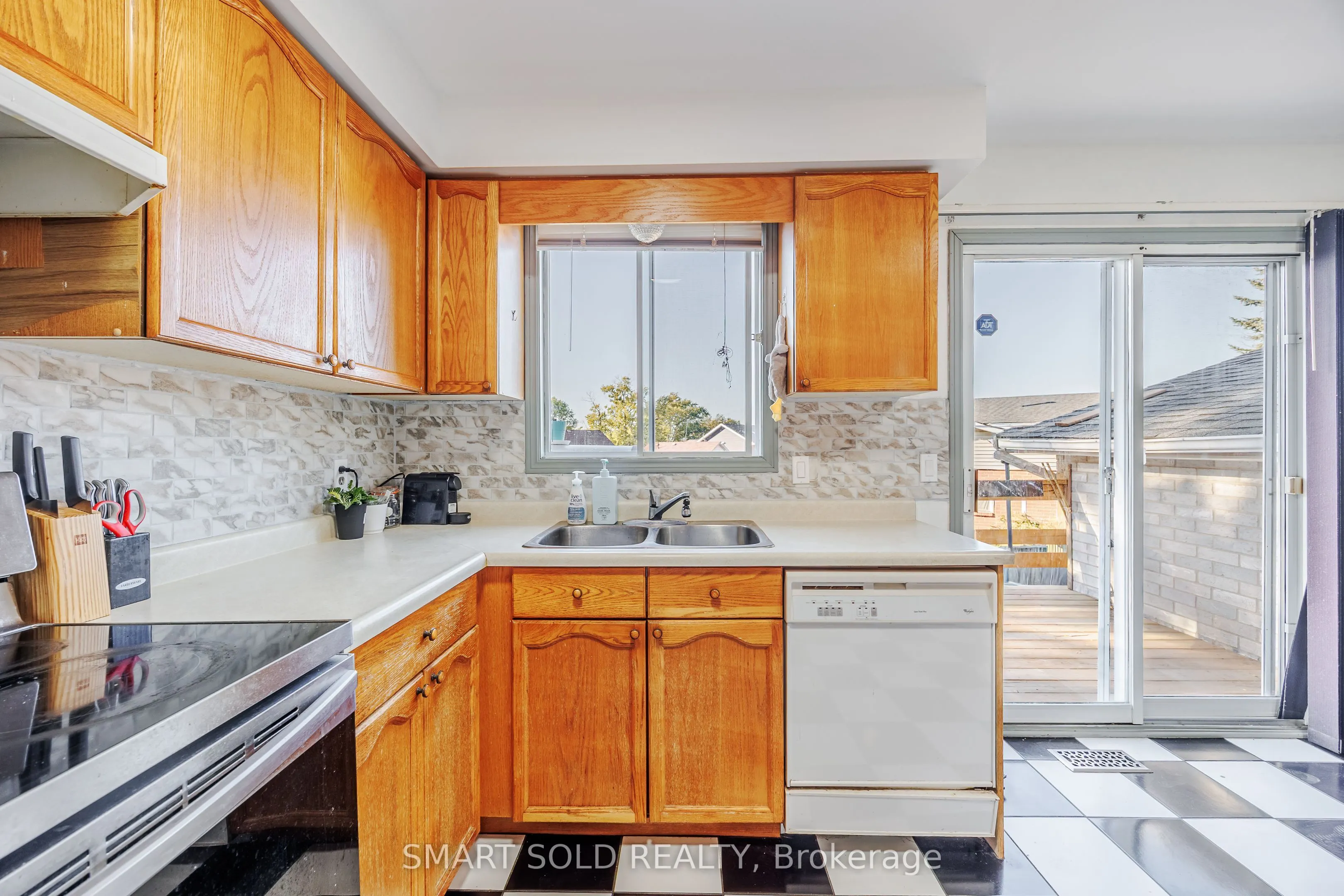 44 Hemlock Street