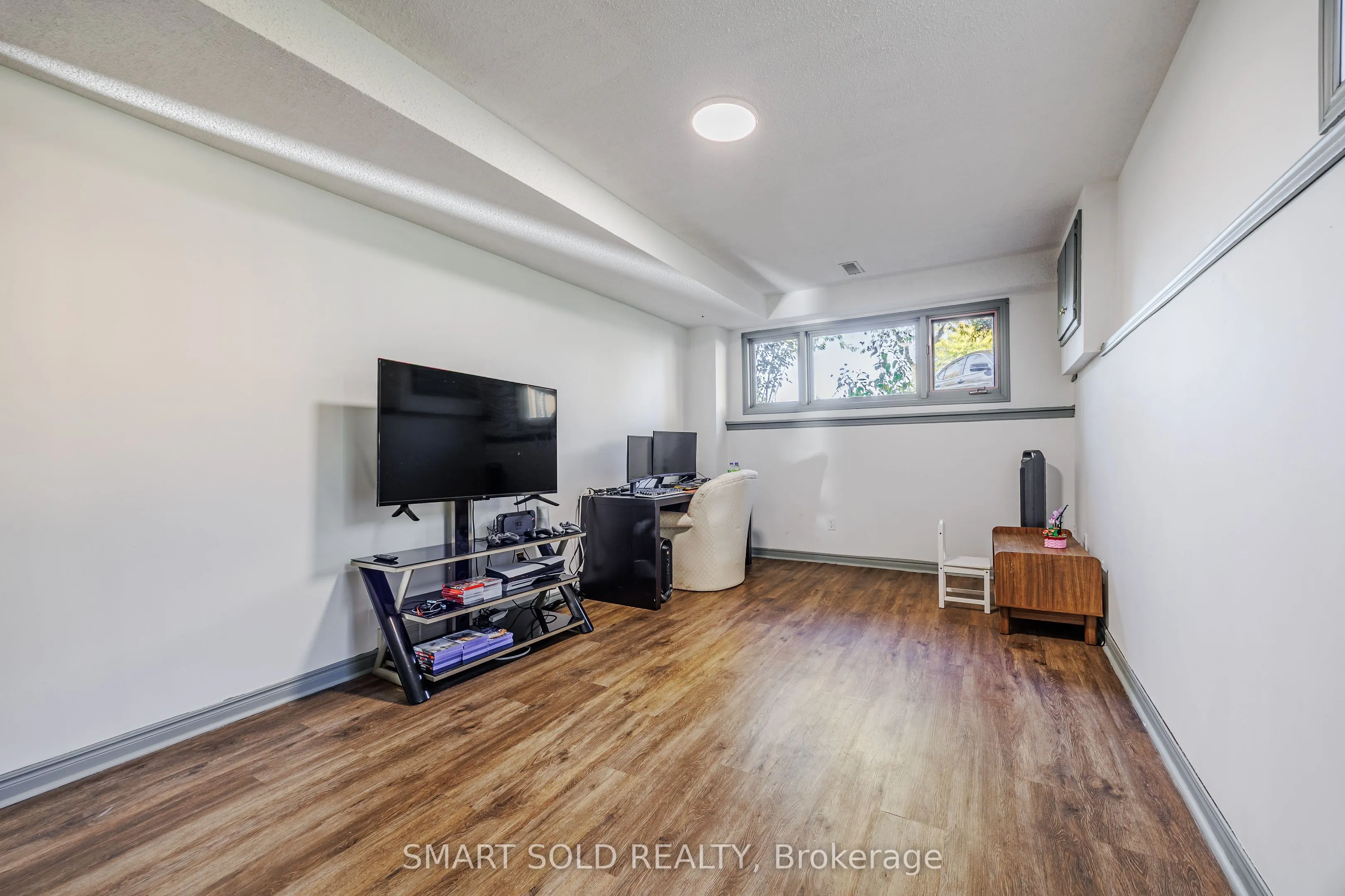 44 Hemlock Street