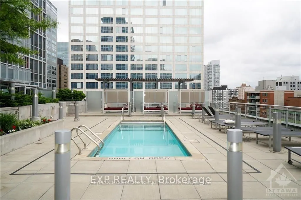 324 Laurier Avenue W, #2102