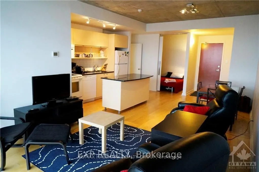 324 Laurier Avenue W, #2102