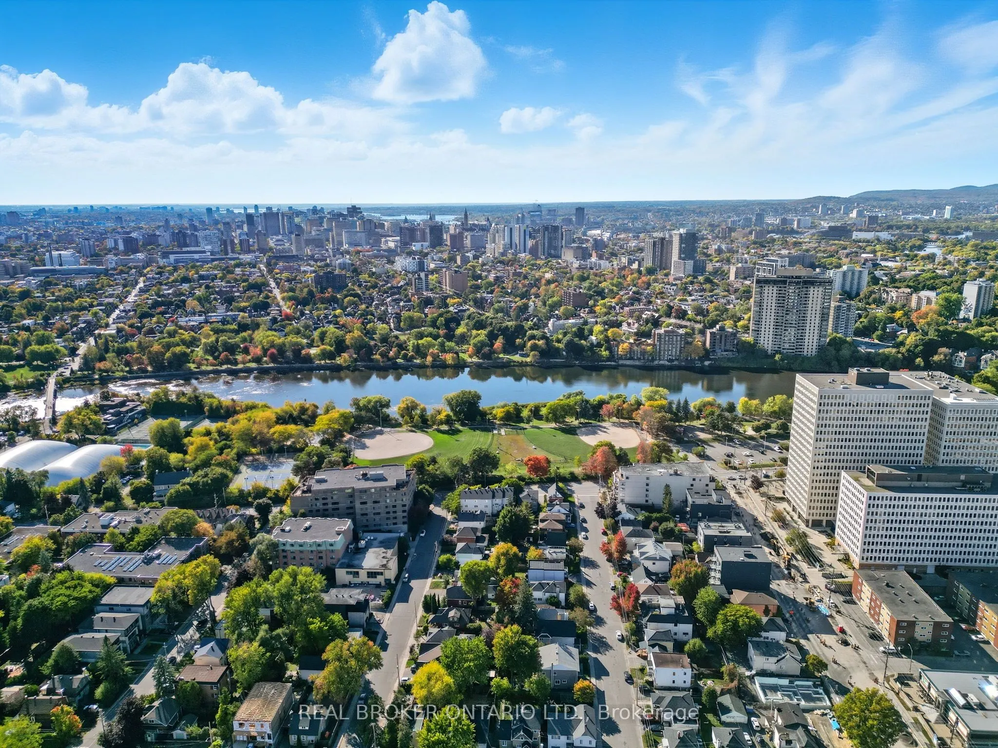 158C McArthur Avenue, #907