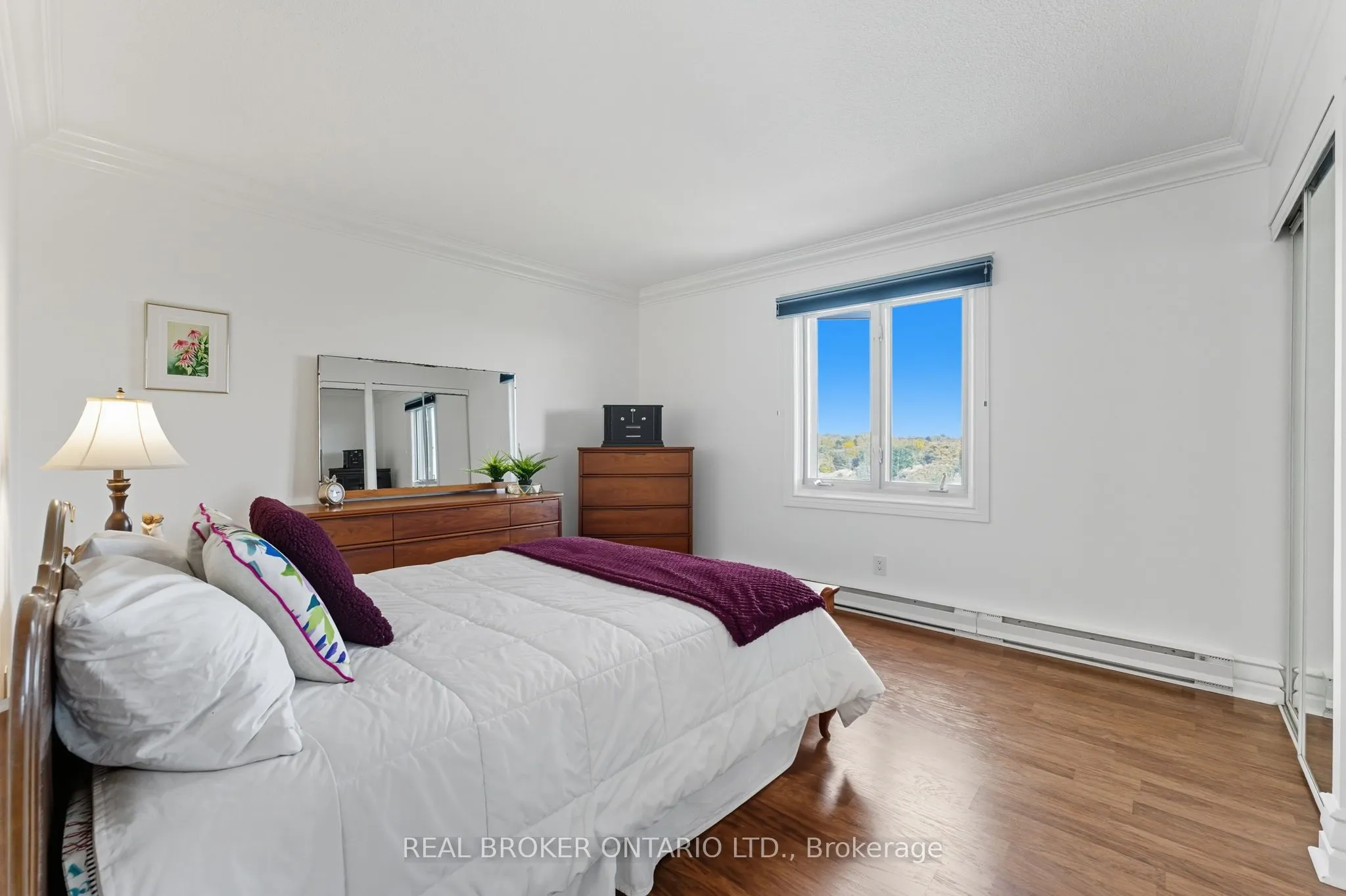 158C McArthur Avenue, #907