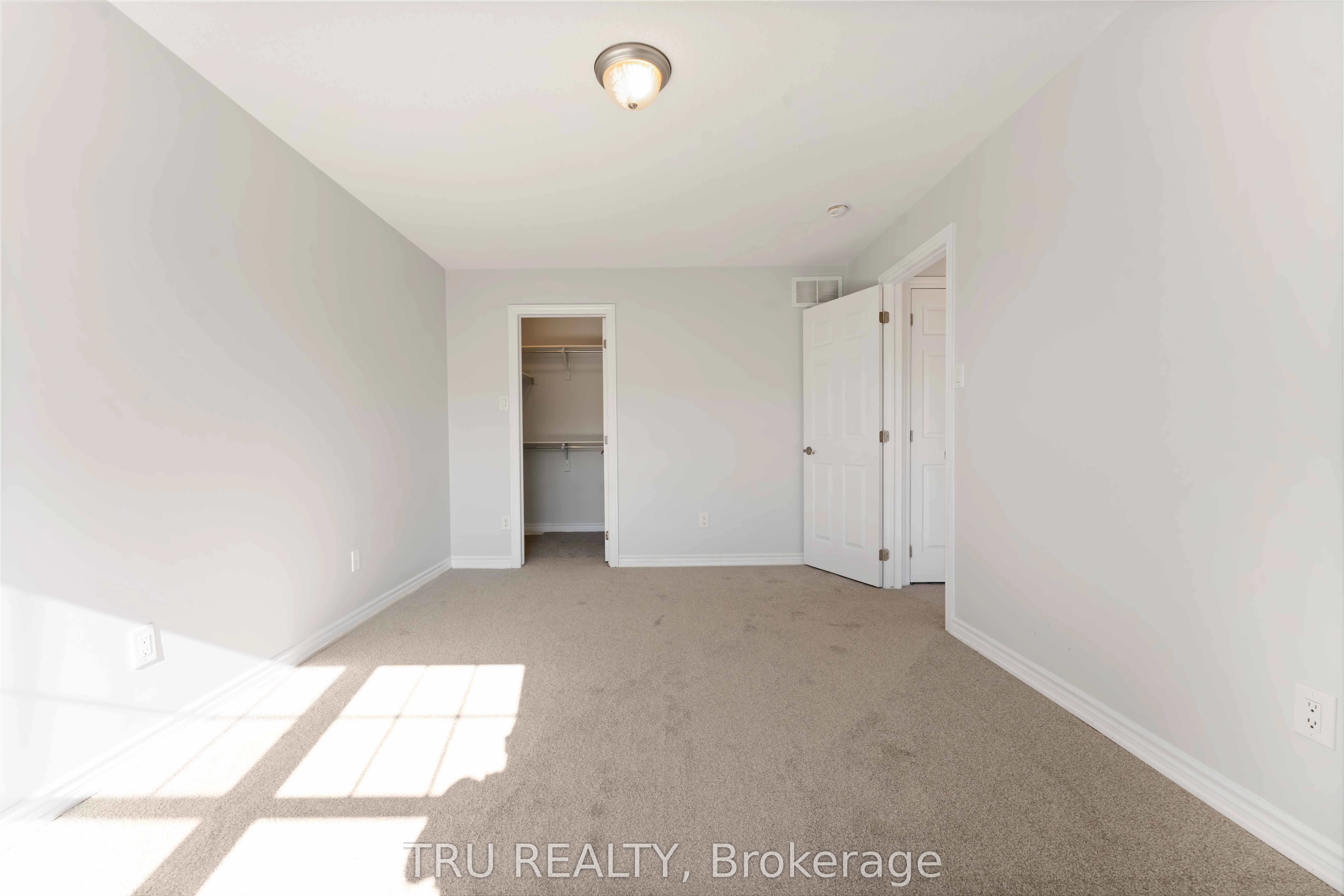 544 Snow Goose Street