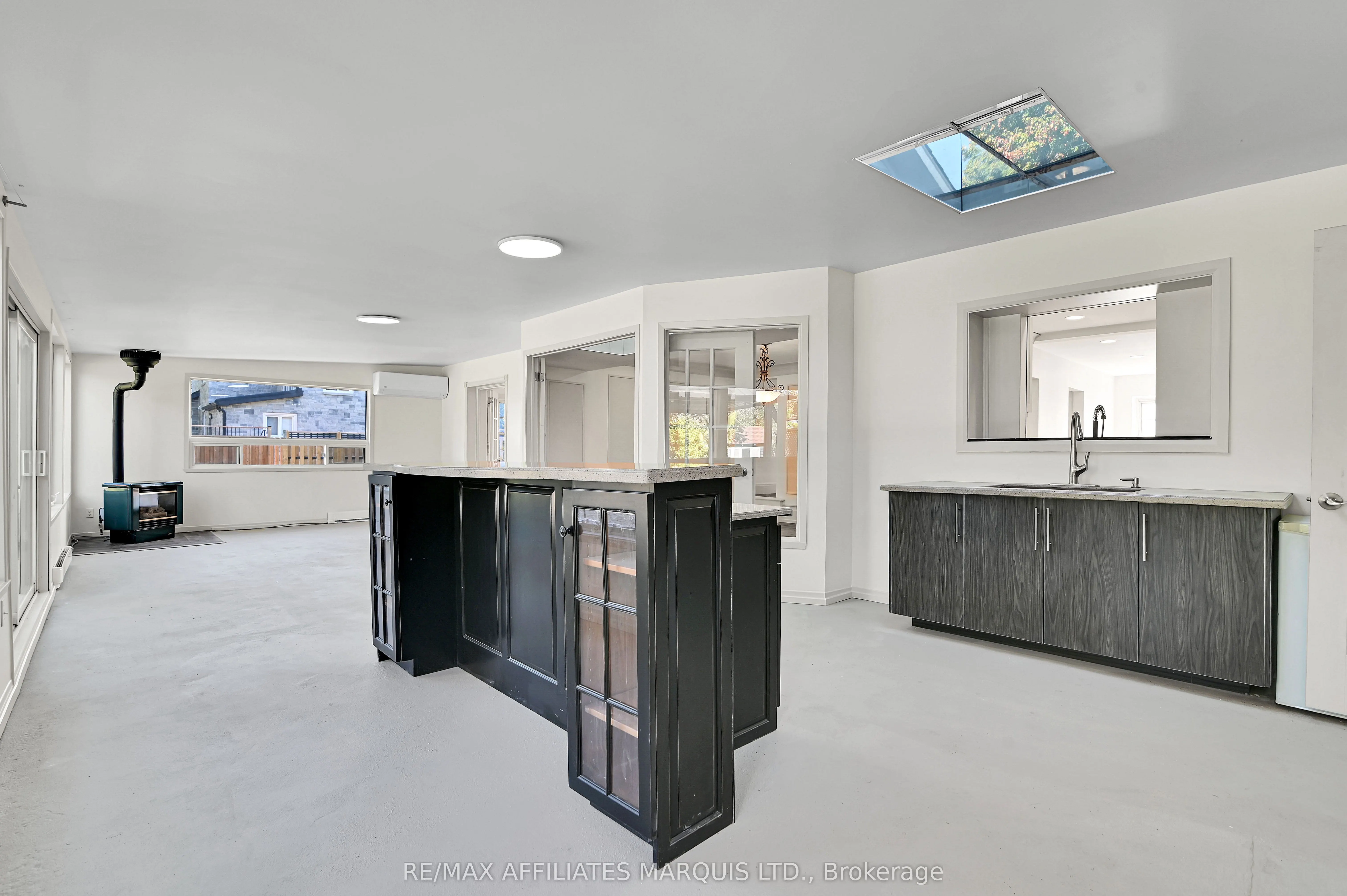 1603 Peter Street