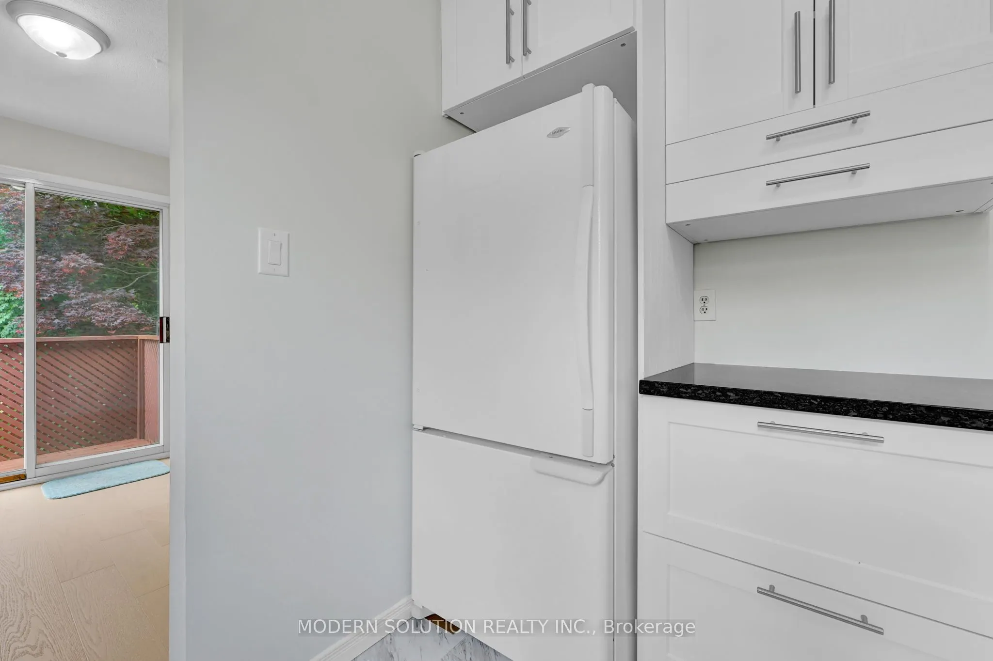 370A Churchill Court