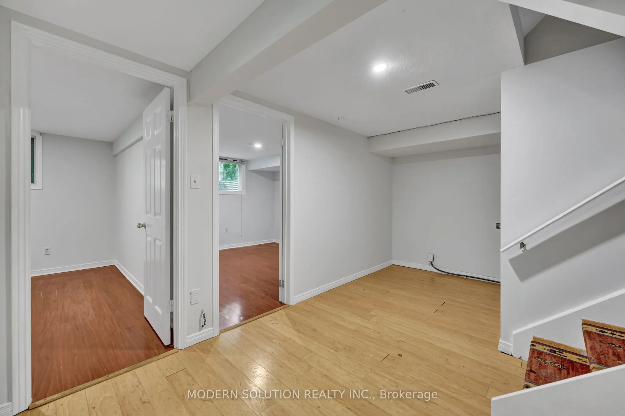 370A Churchill Court