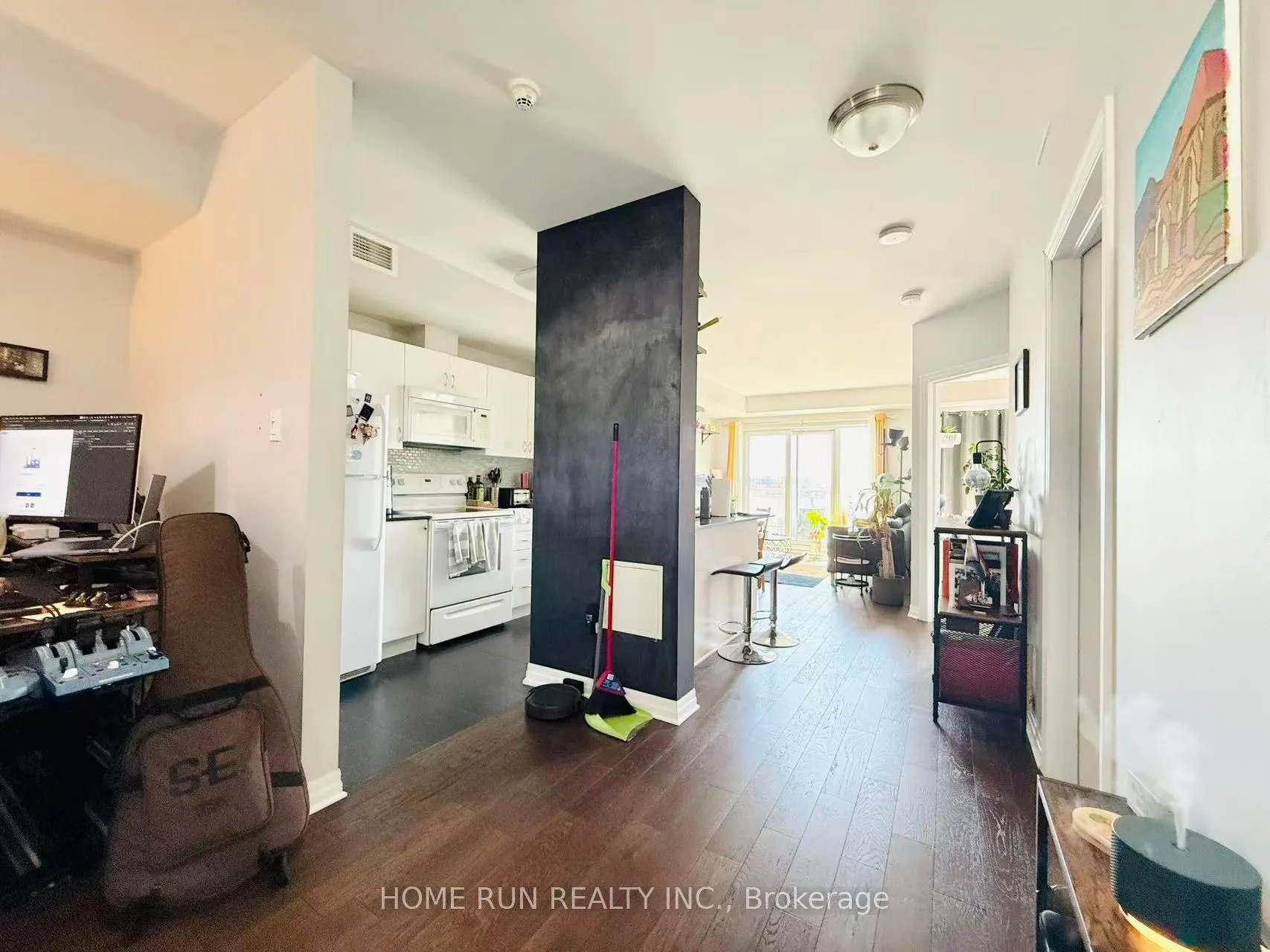 90 Landry Street, #801