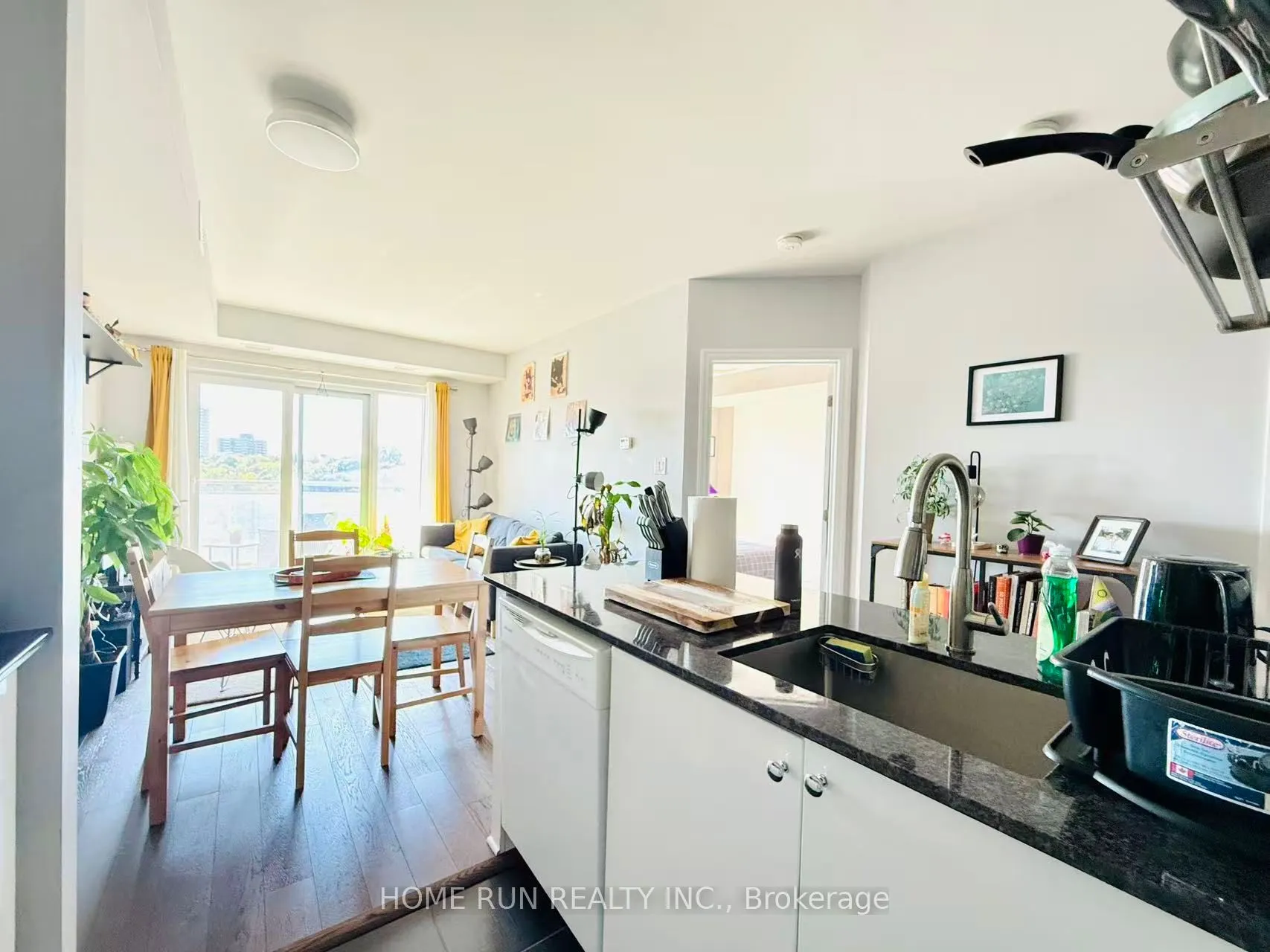 90 Landry Street, #801