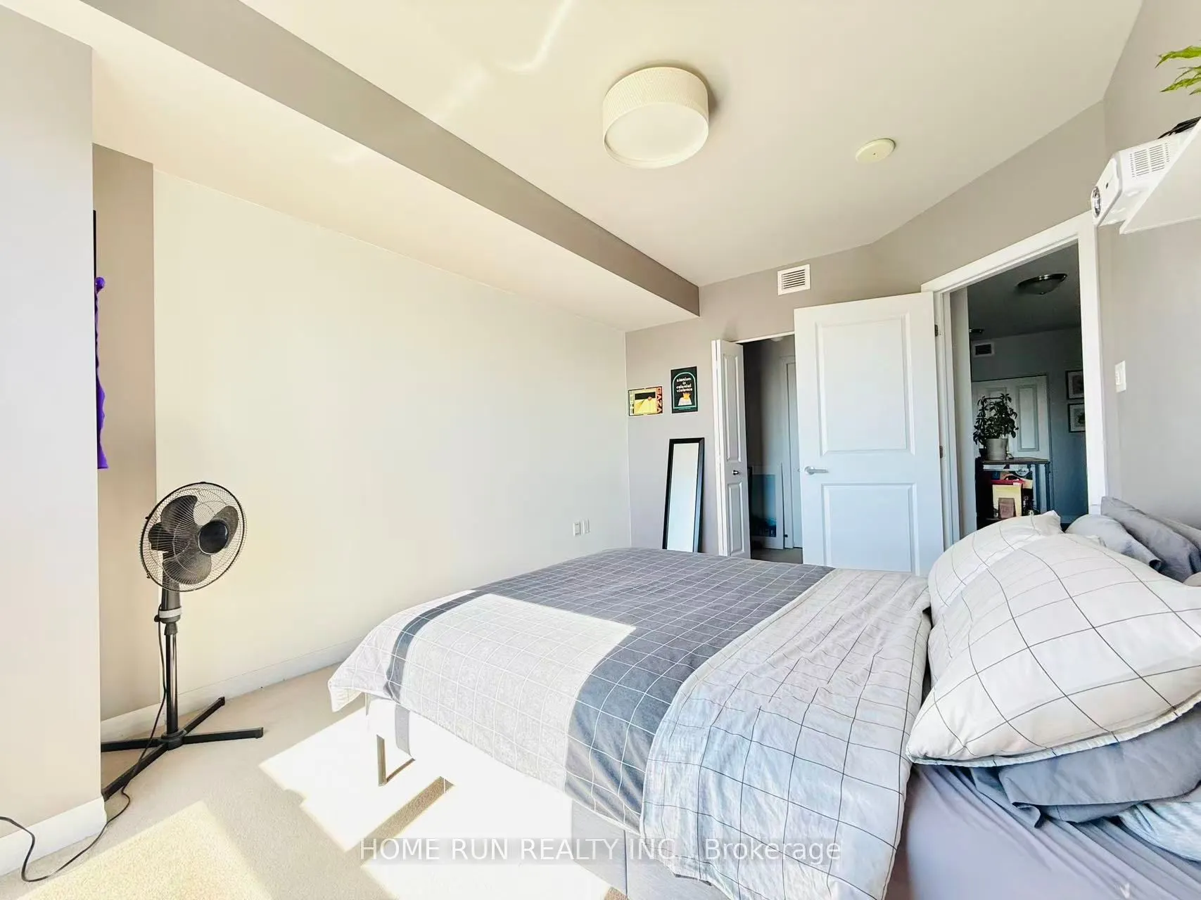 90 Landry Street, #801