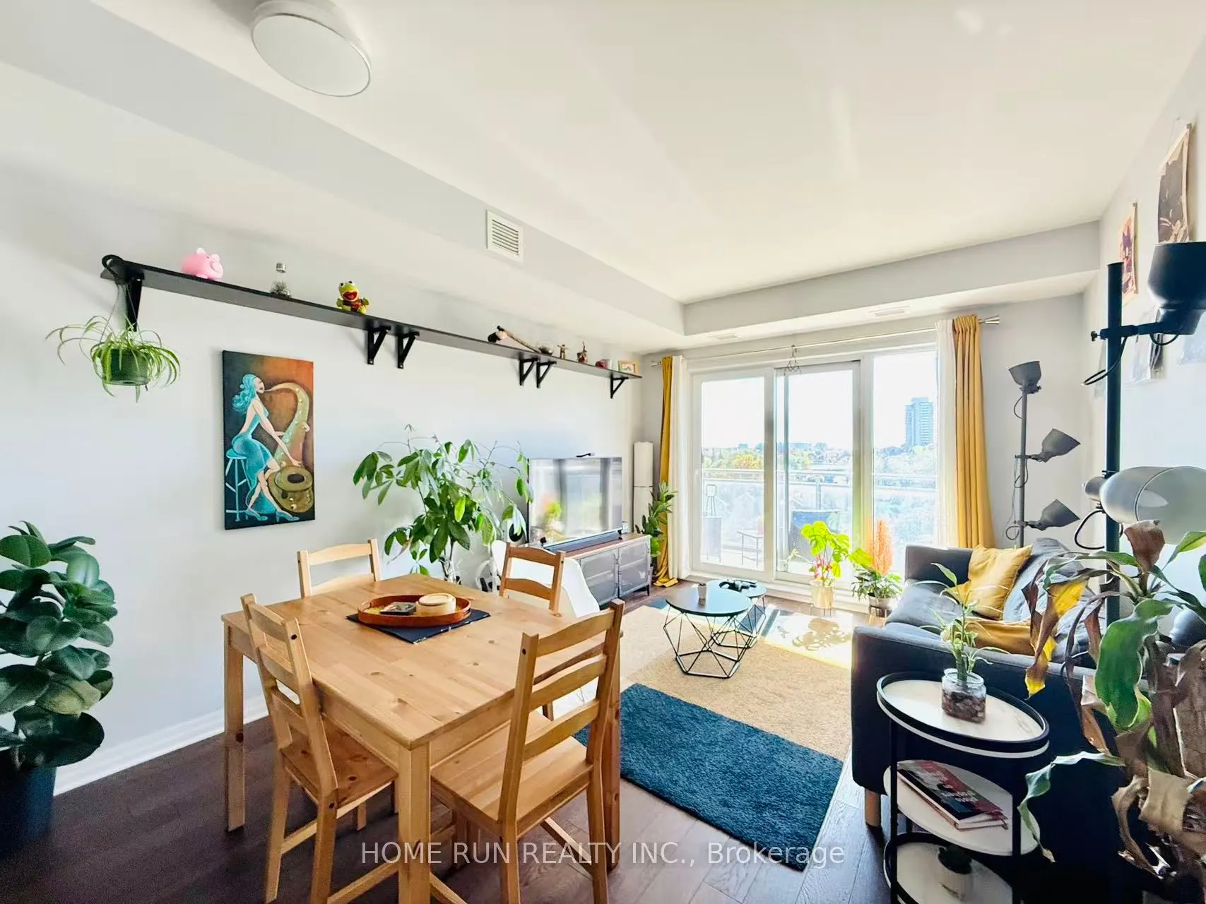 90 Landry Street, #801