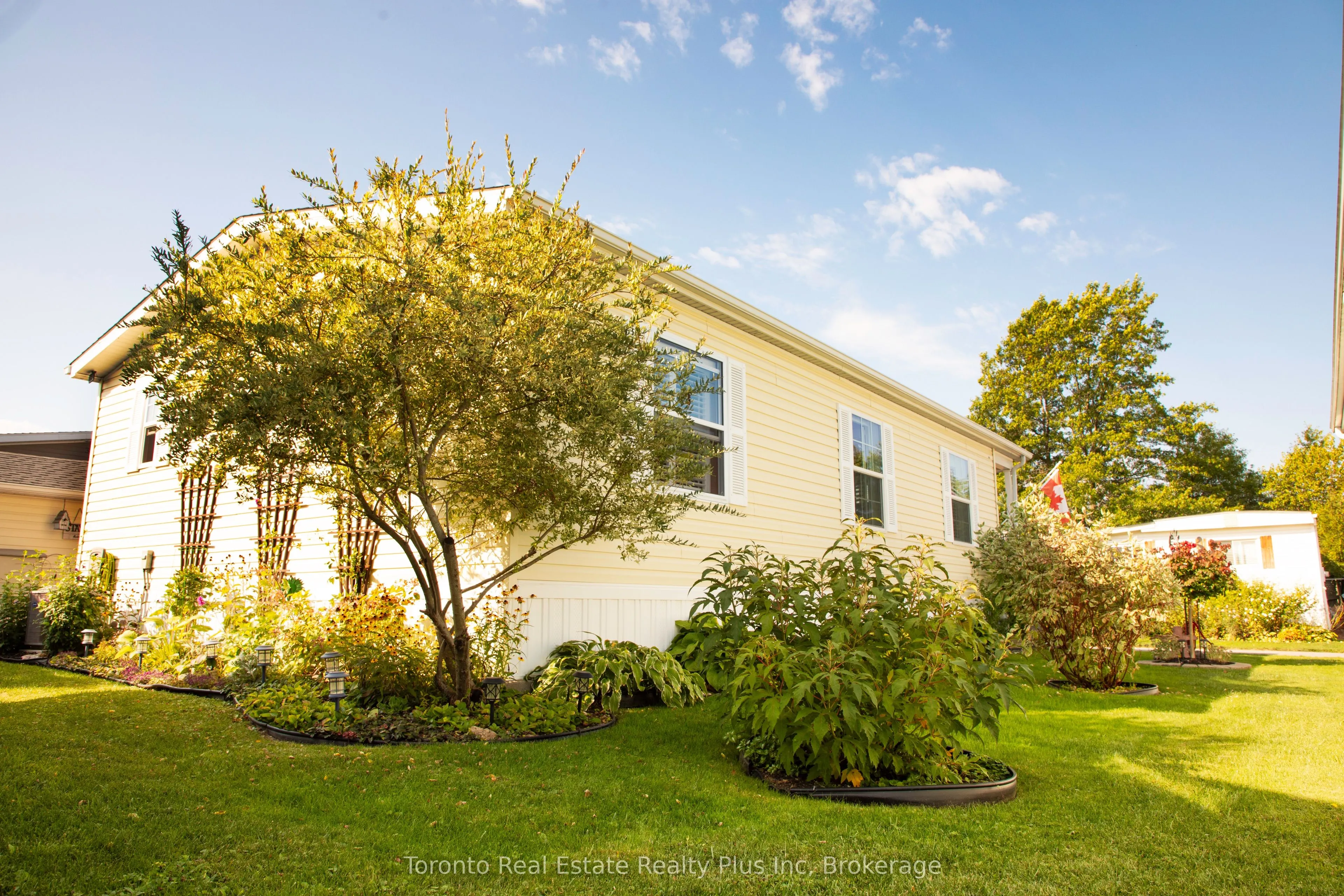 3033 TOWNLINE Road, #206