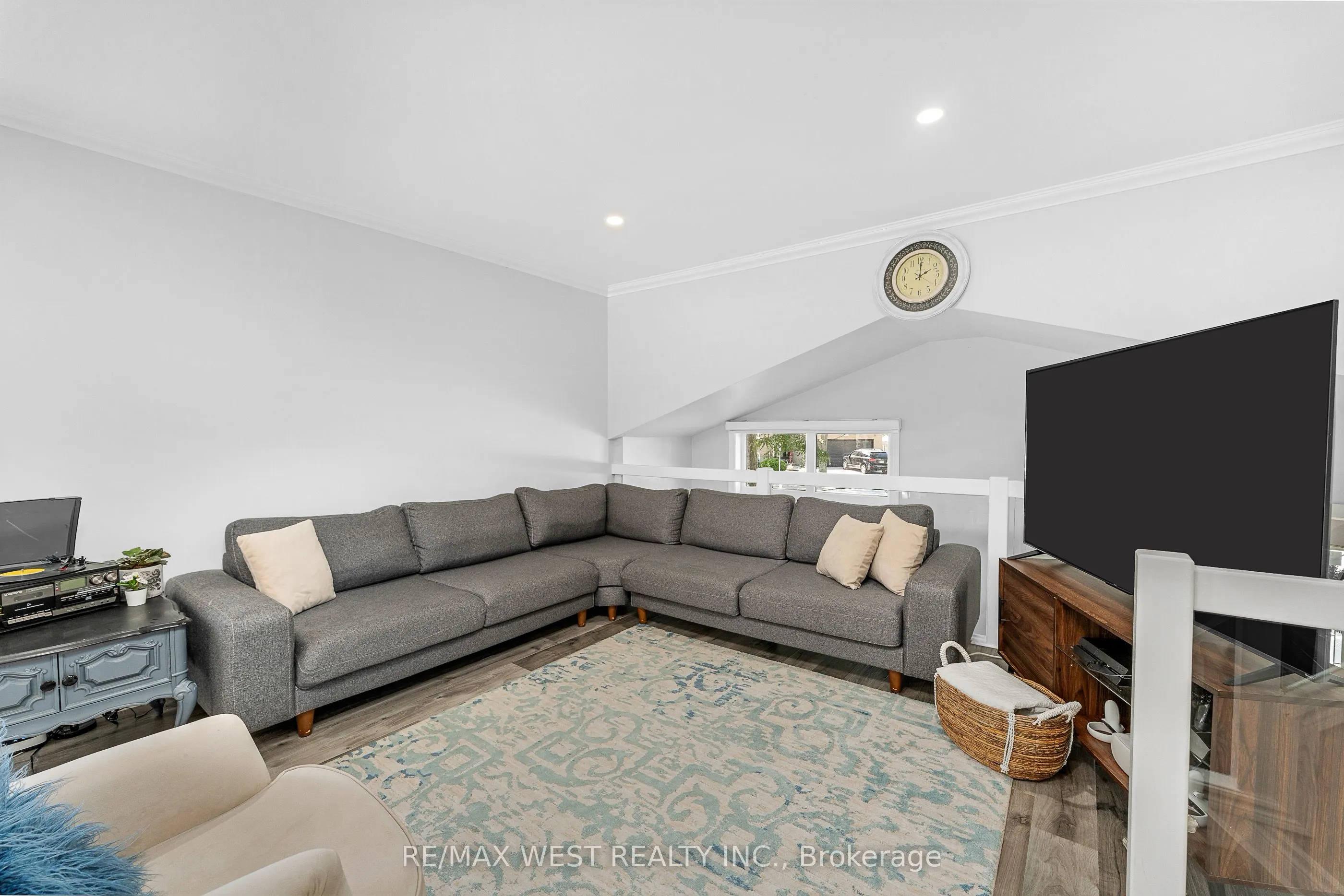 3462 Treeline Court