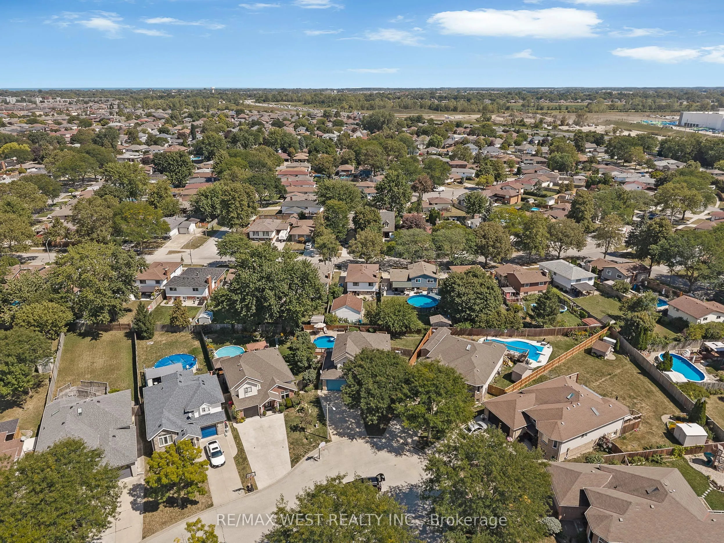 3462 Treeline Court