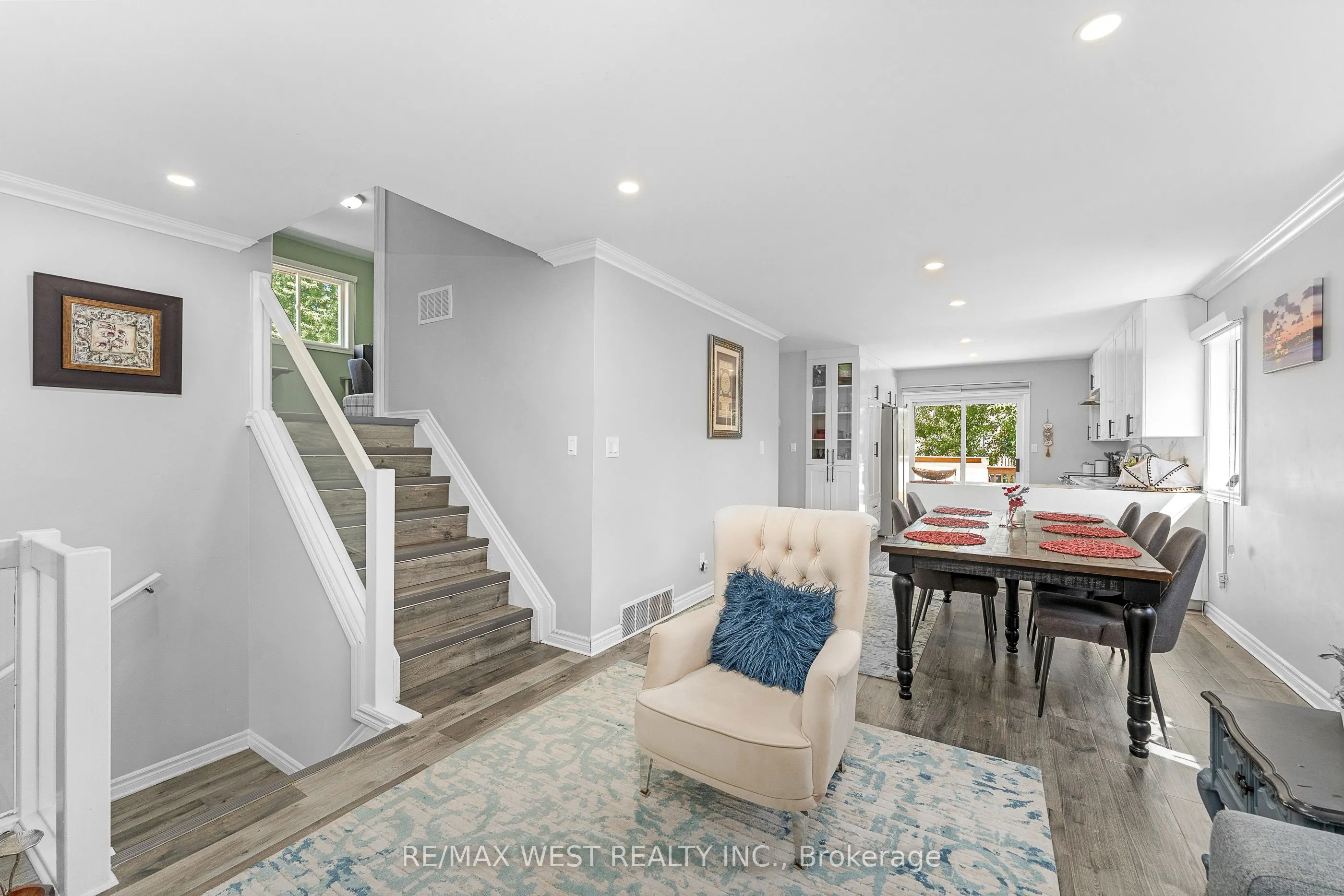 3462 Treeline Court