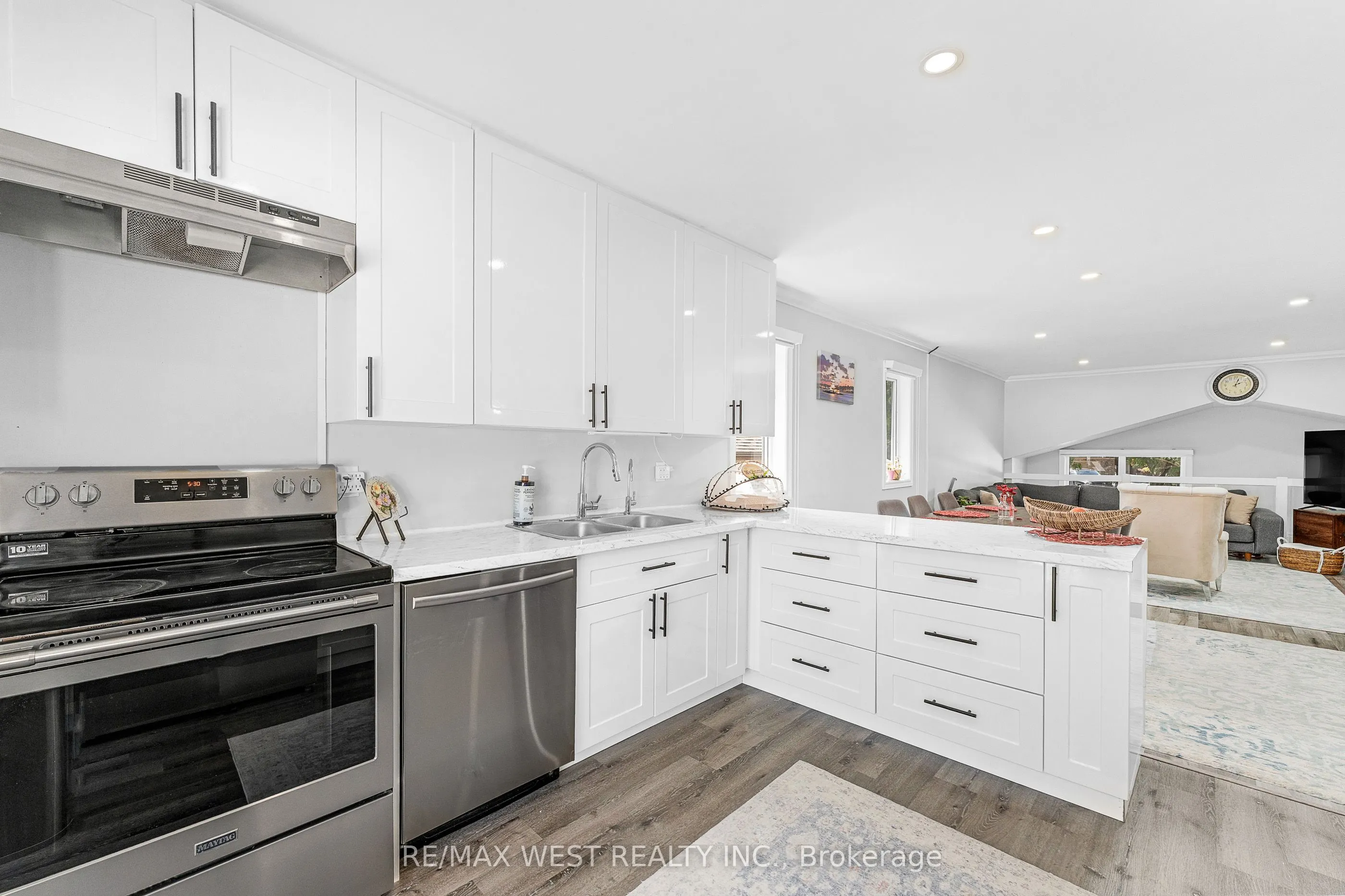3462 Treeline Court
