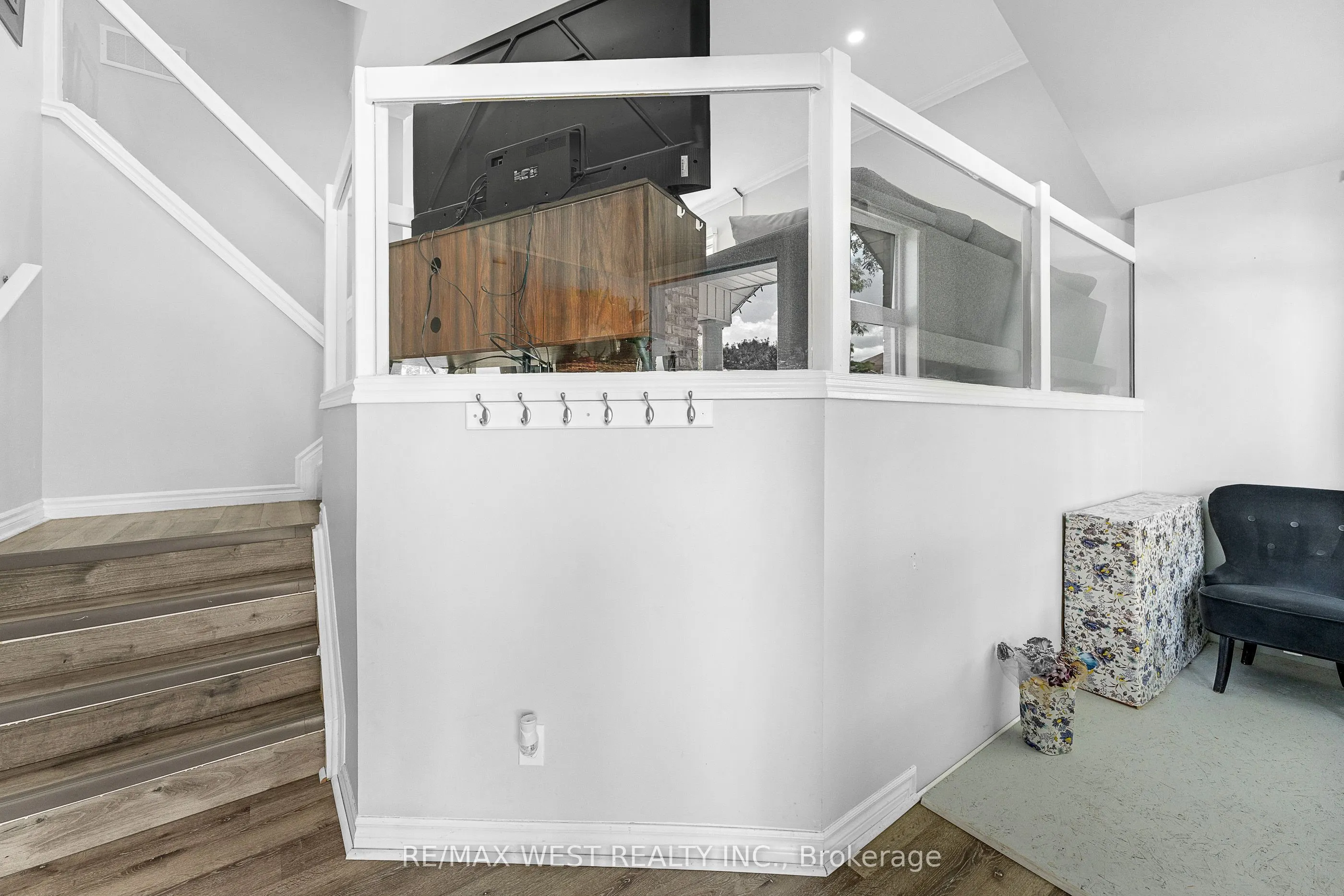 3462 Treeline Court