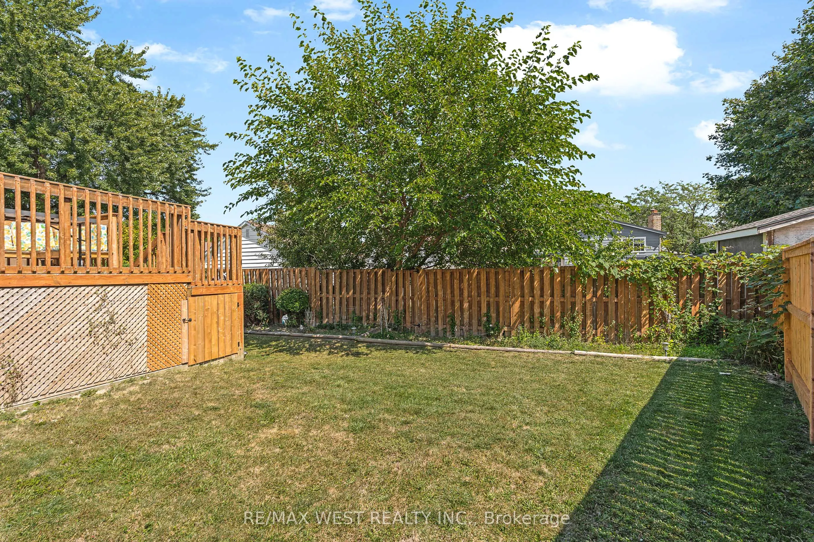 3462 Treeline Court