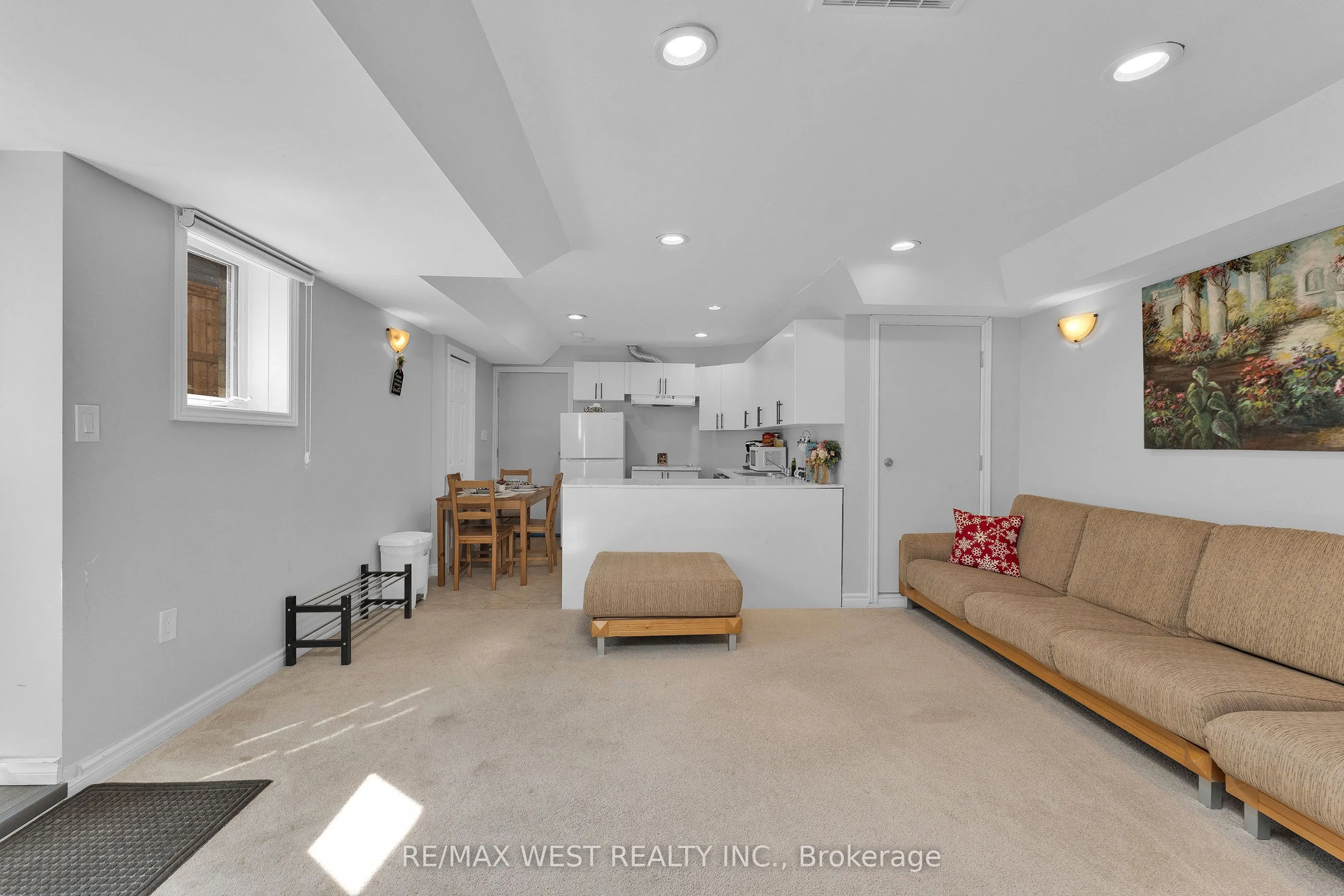 3462 Treeline Court