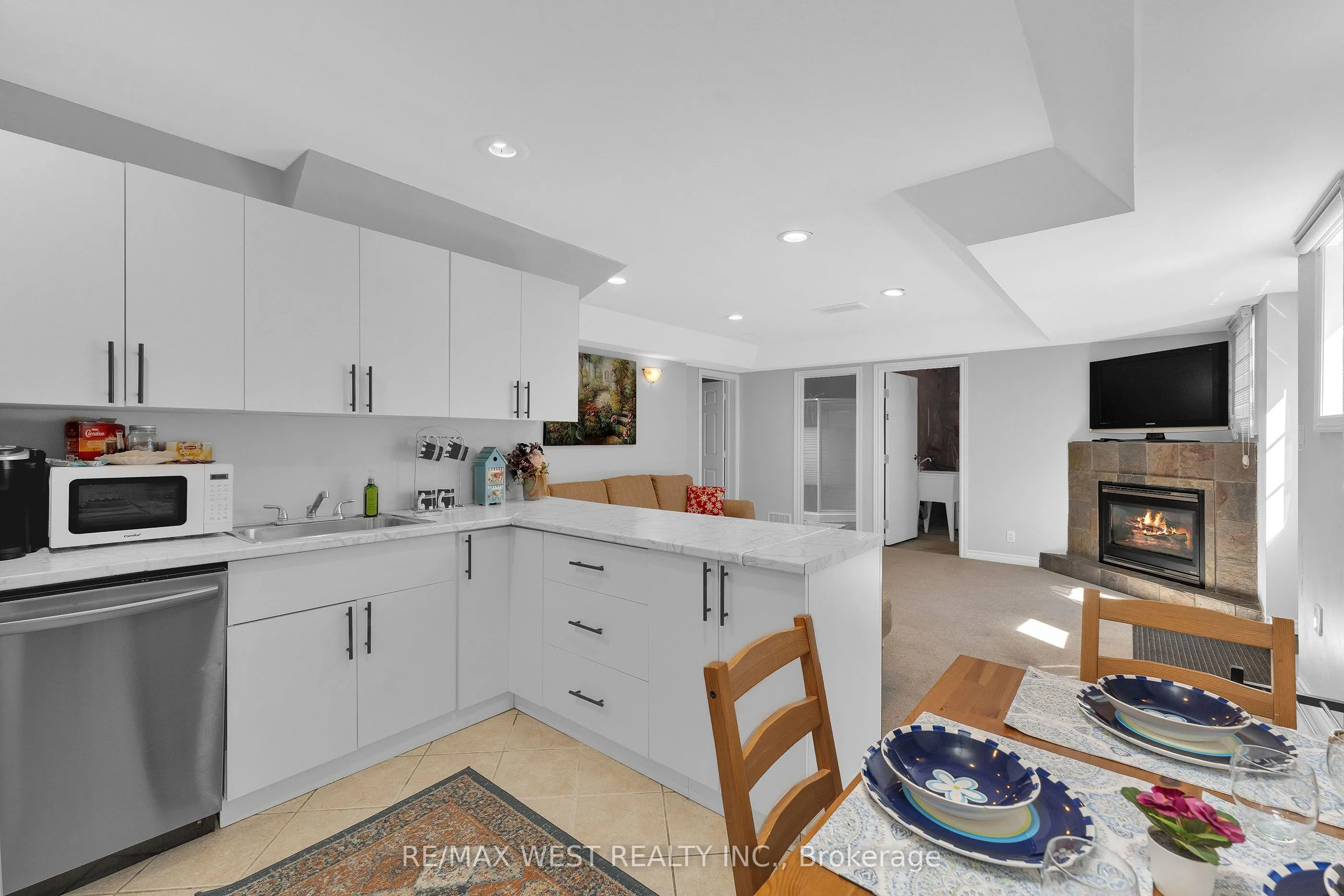 3462 Treeline Court