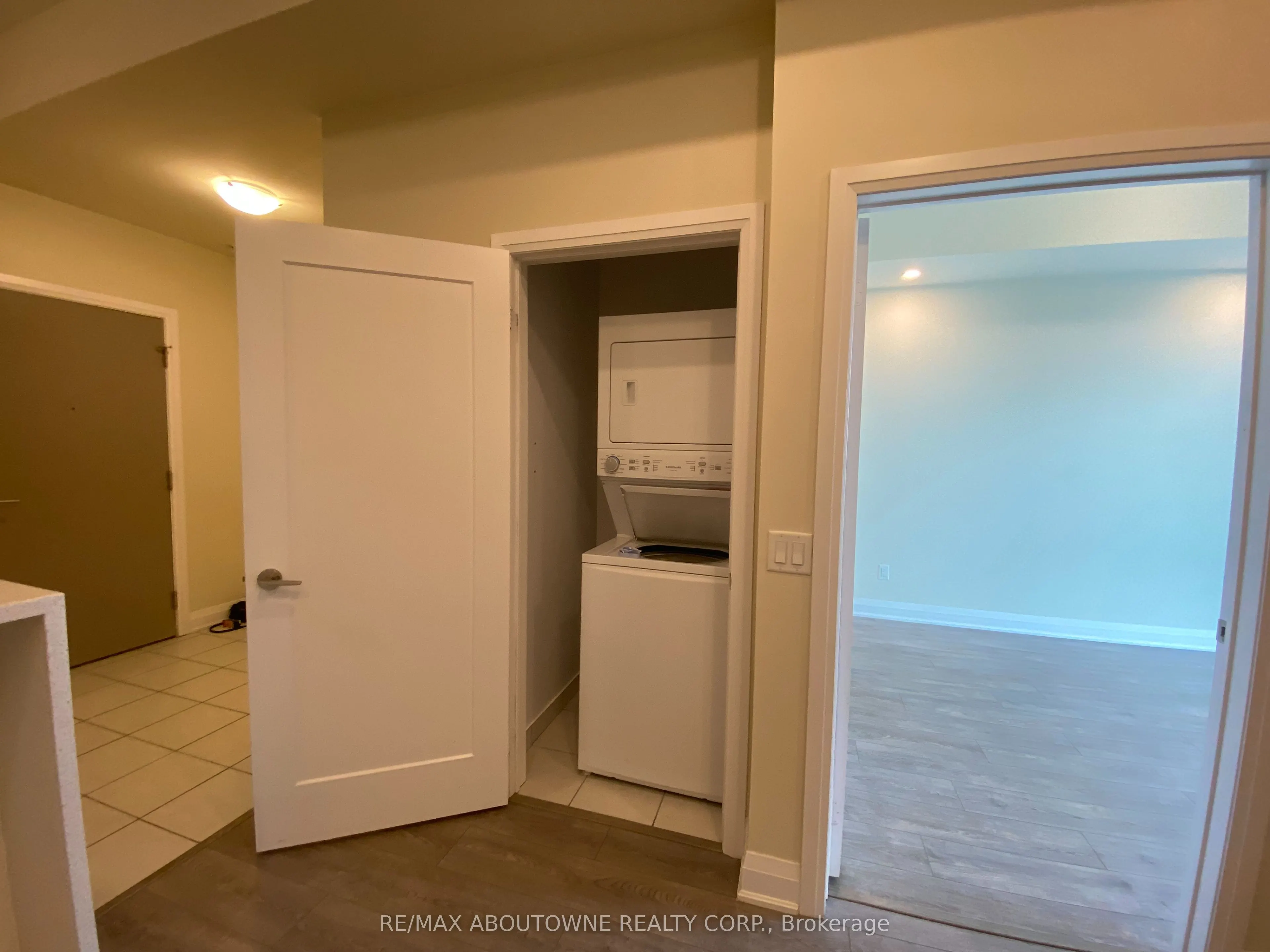 16 Concord Place, #21