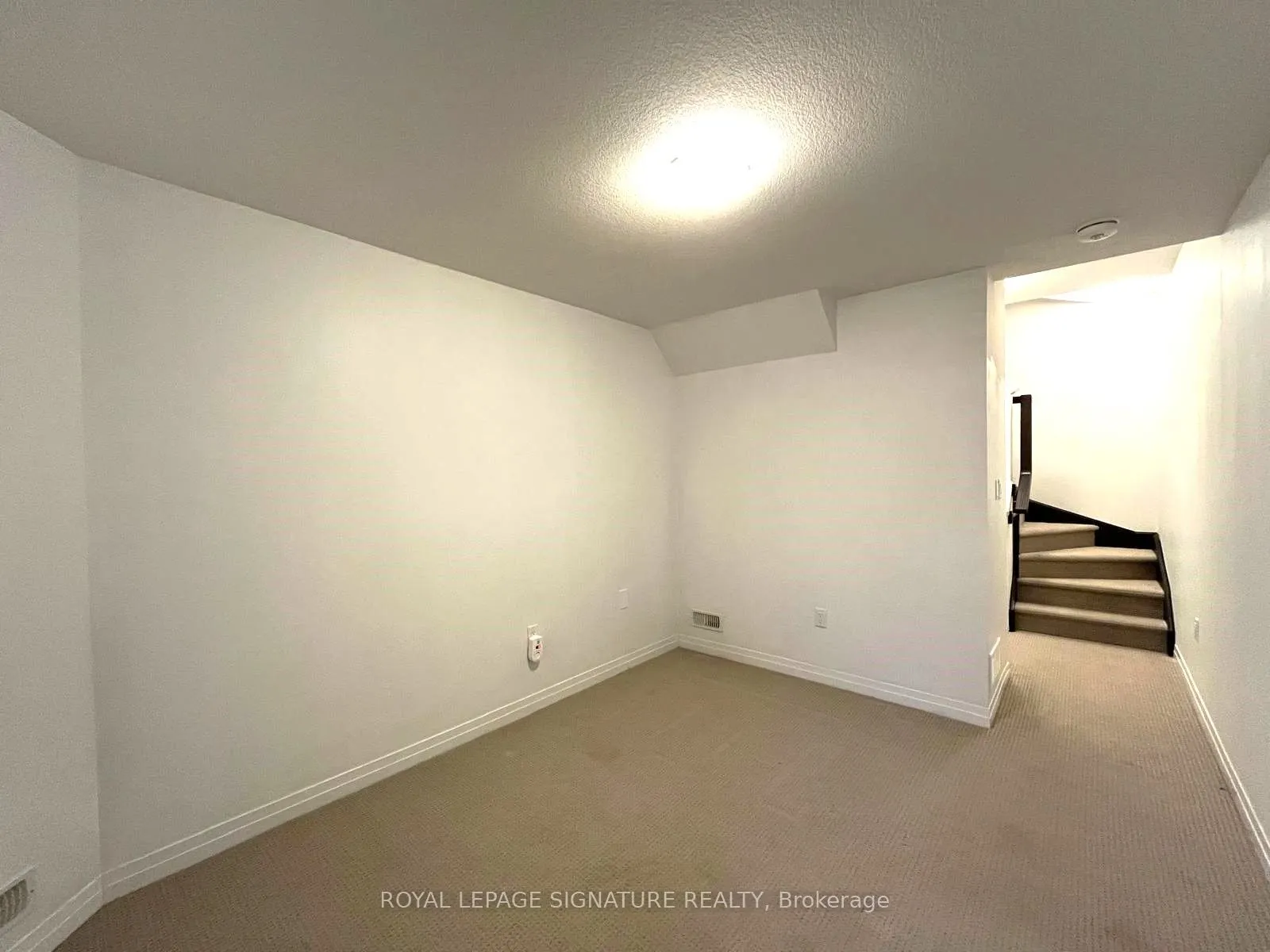 5 Dodman Crescent