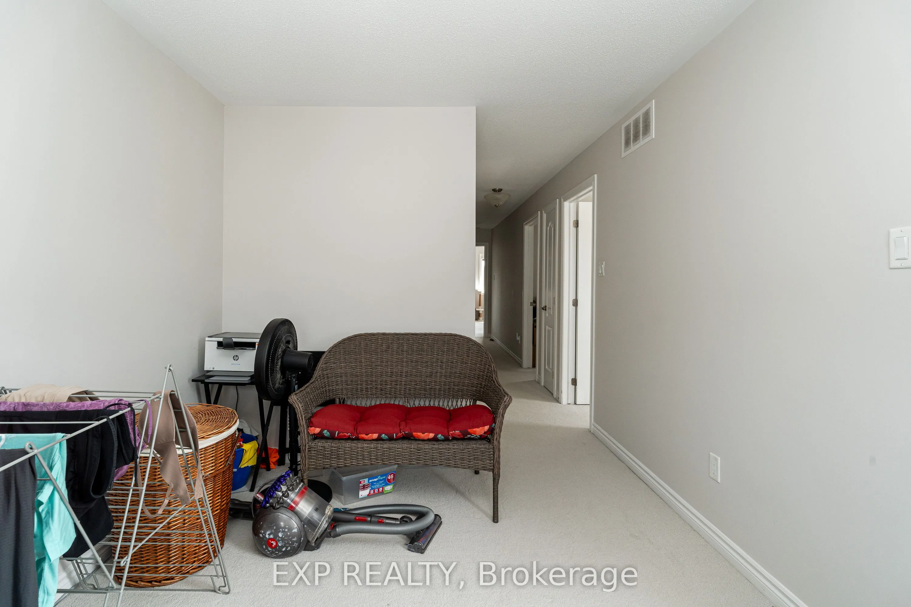 814 Horseshoe Falls Way