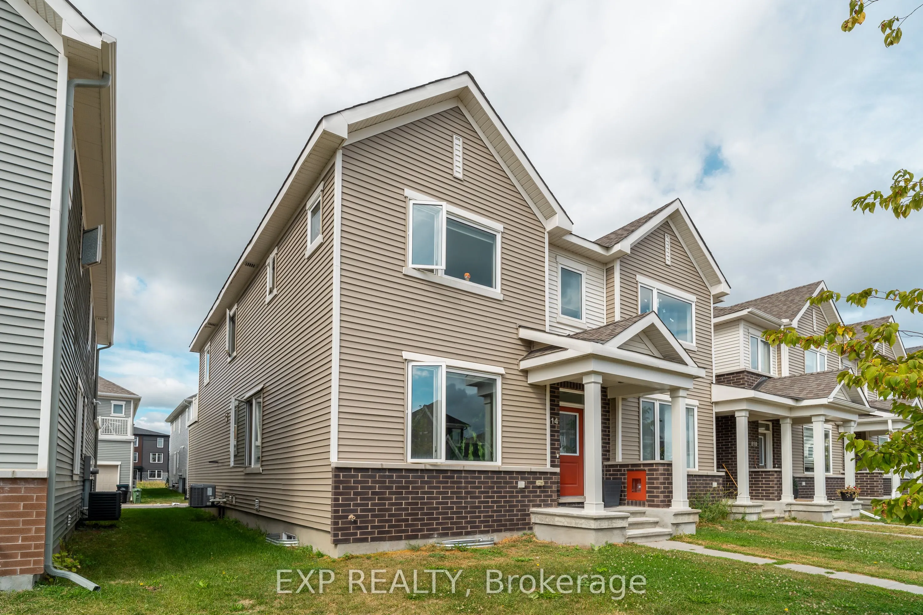 814 Horseshoe Falls Way