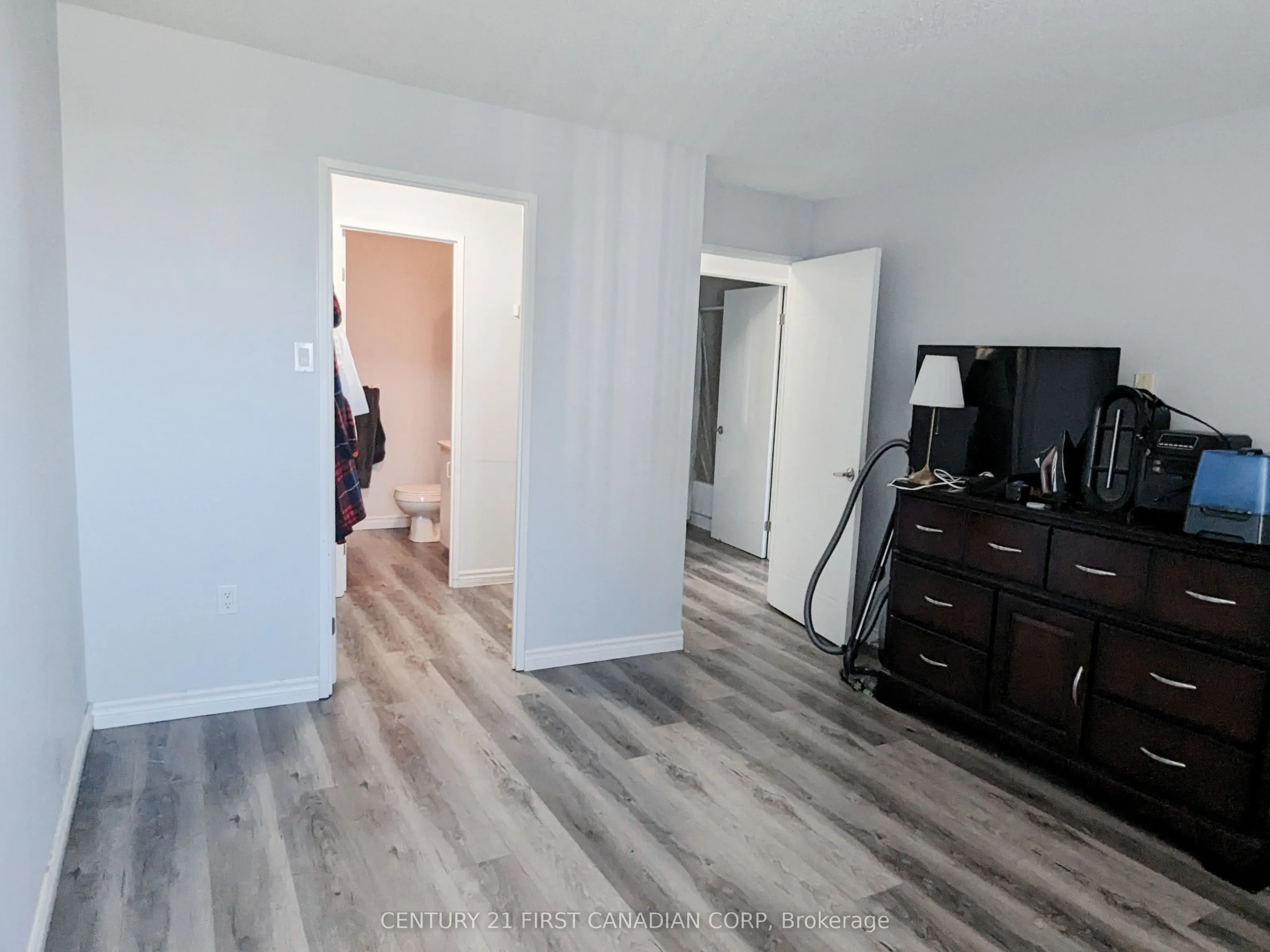 333 Commissioners Road W, #1007