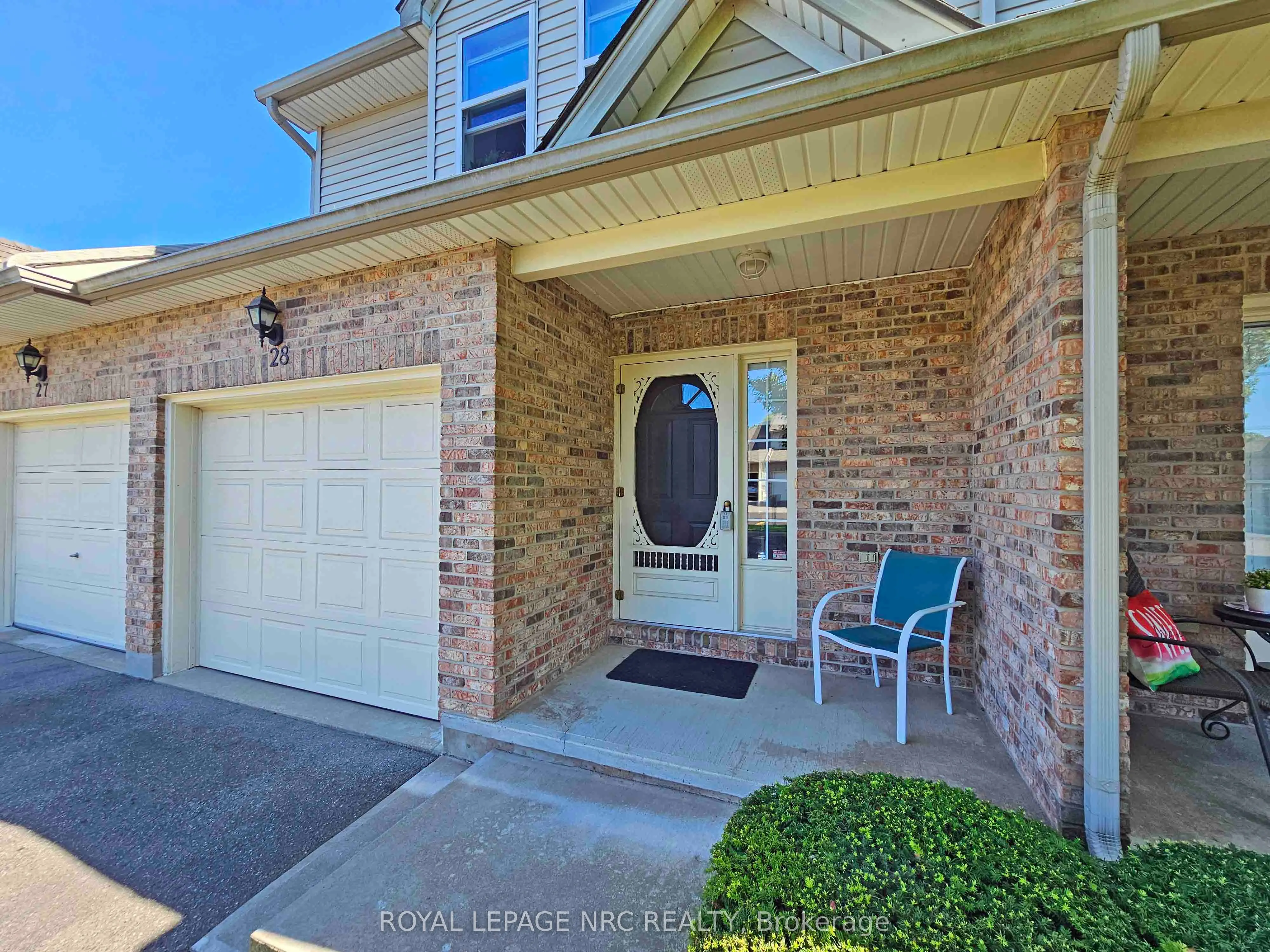 5070 drummond Road, #28