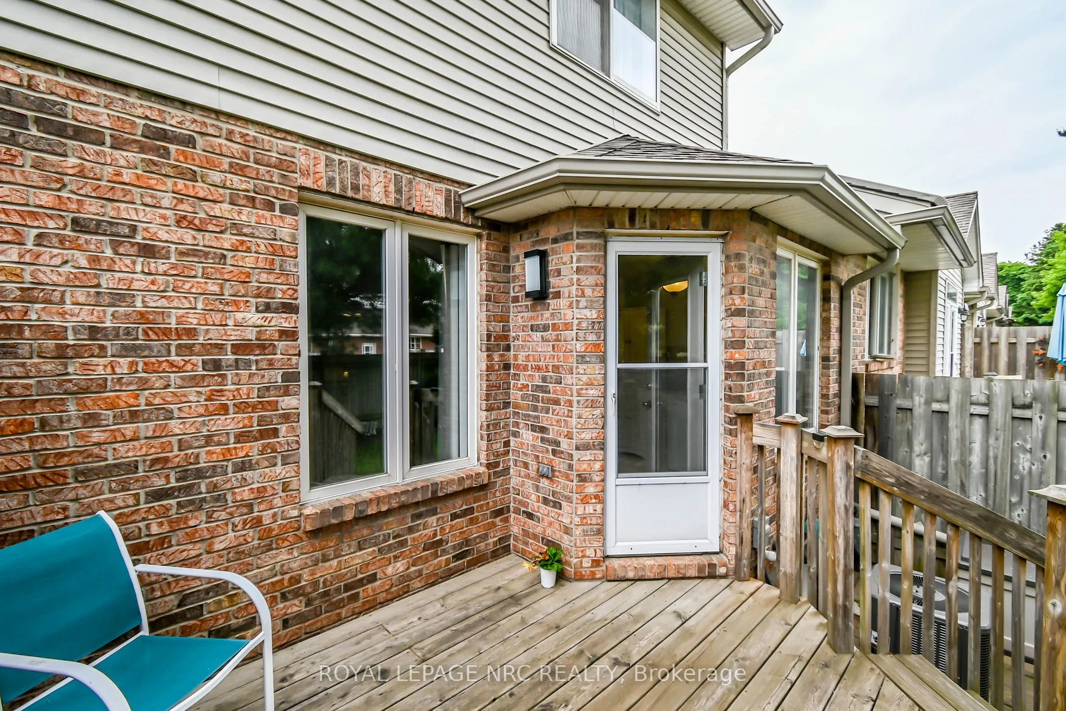5070 drummond Road, #28