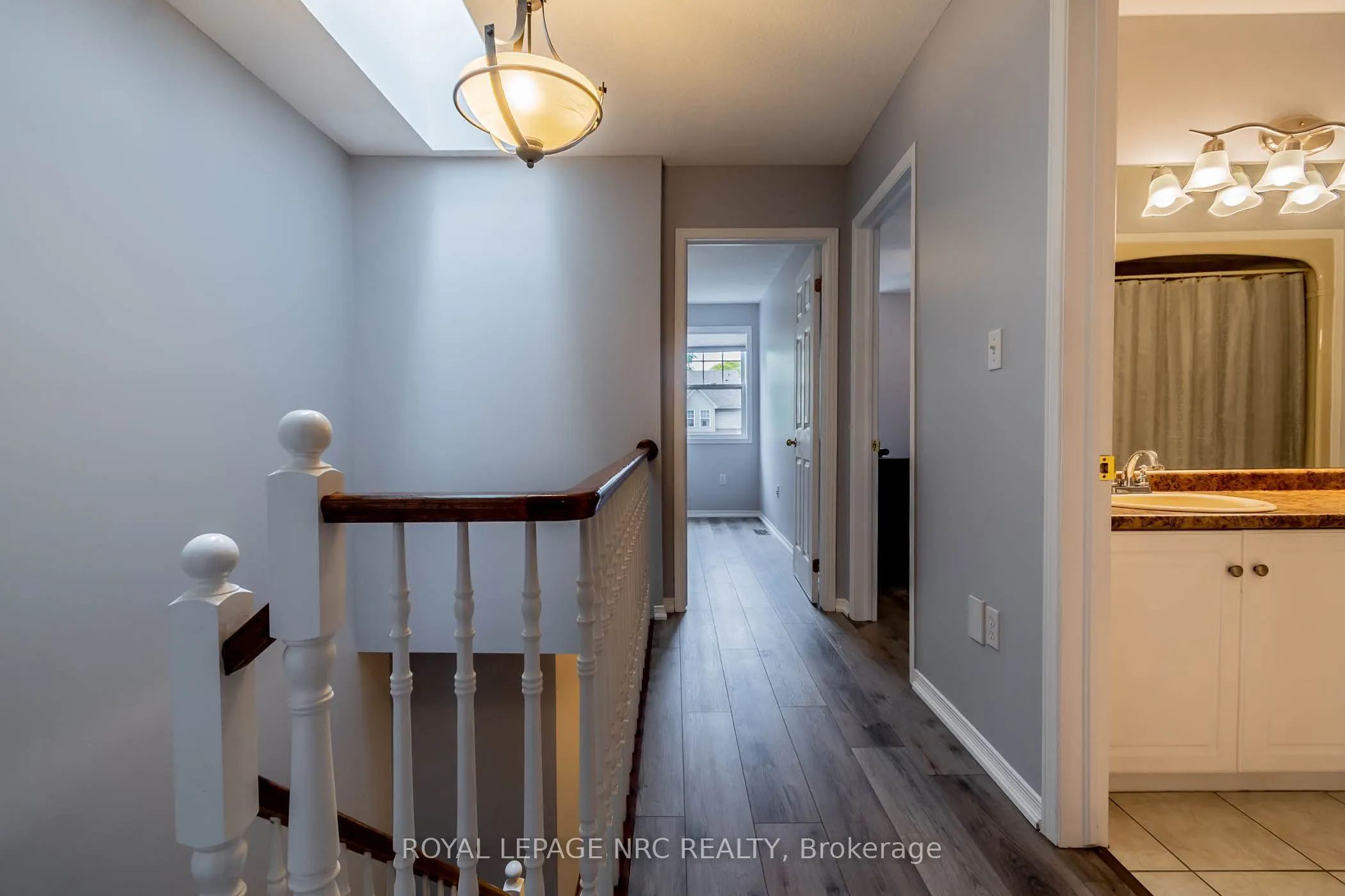 5070 drummond Road, #28