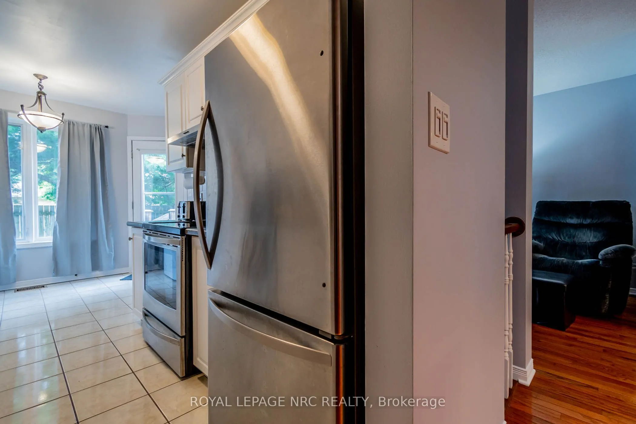 5070 drummond Road, #28