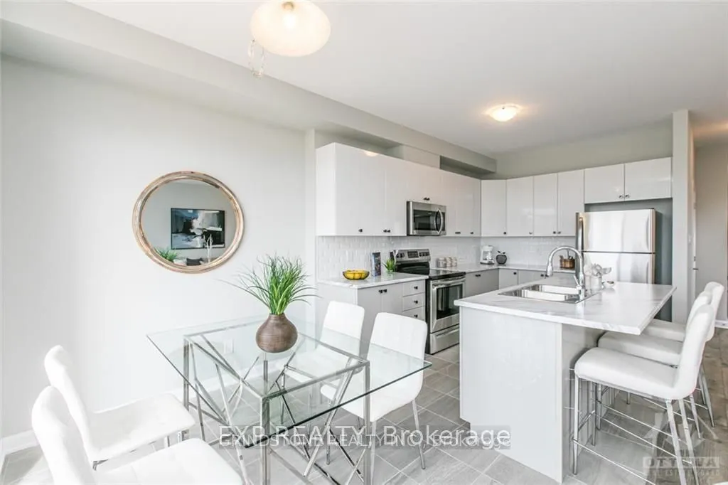 115 TEELIN Circle