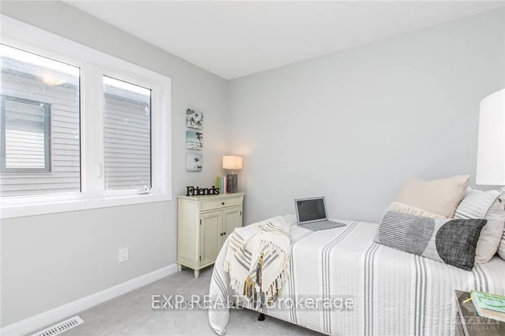115 TEELIN Circle
