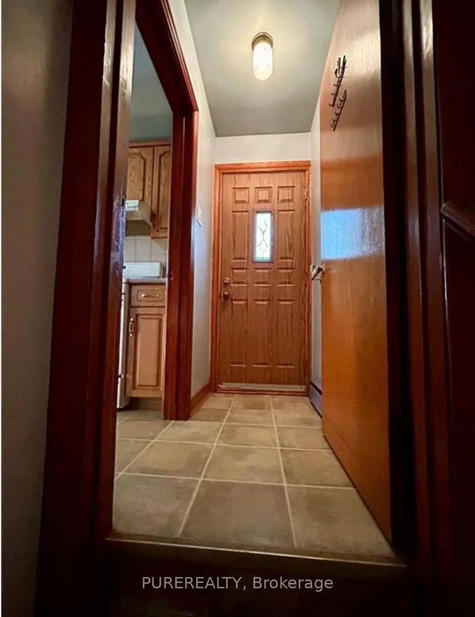 253 Limeridge Road W