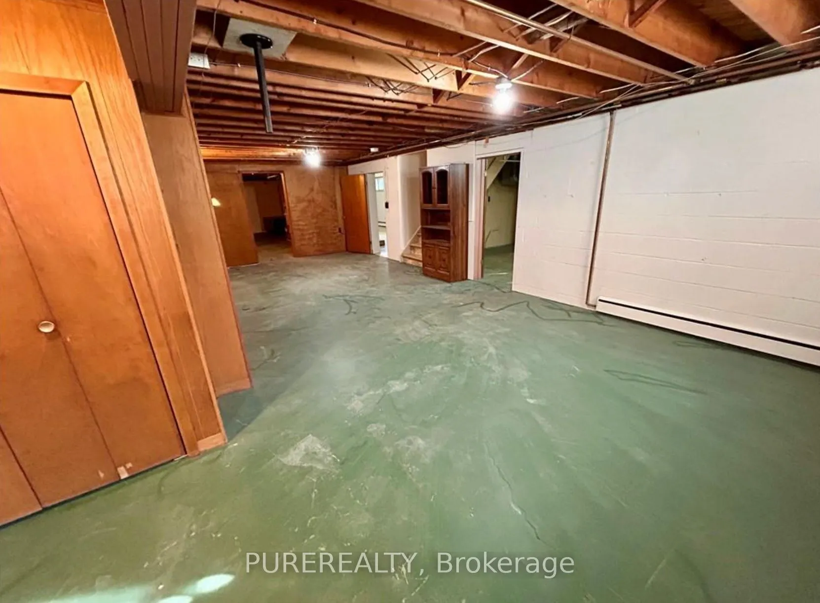 253 Limeridge Road W