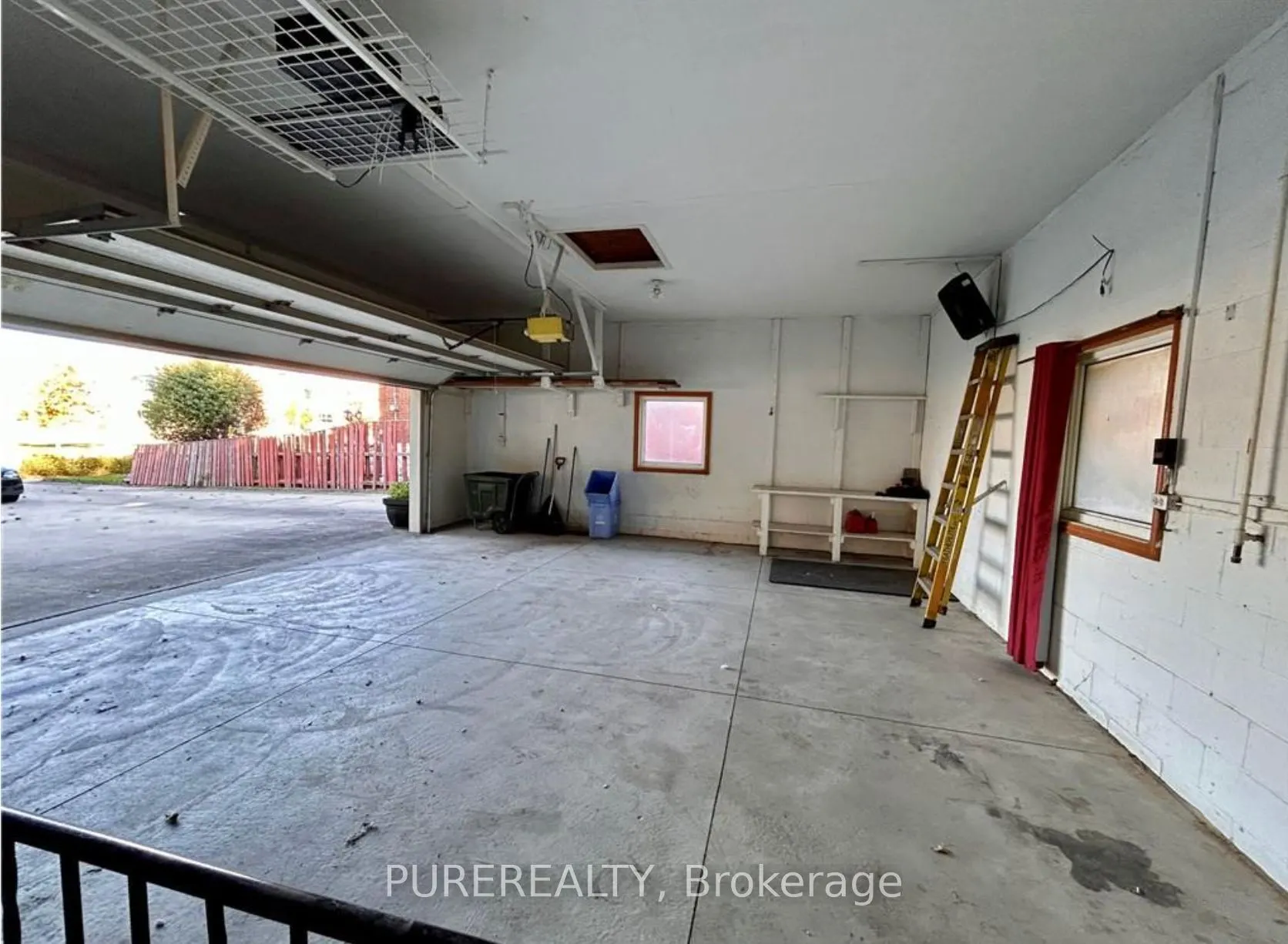 253 Limeridge Road W
