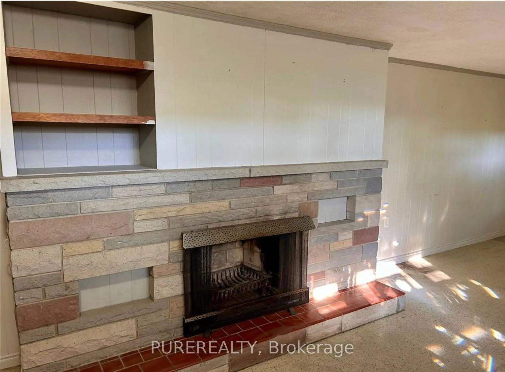 253 Limeridge Road W