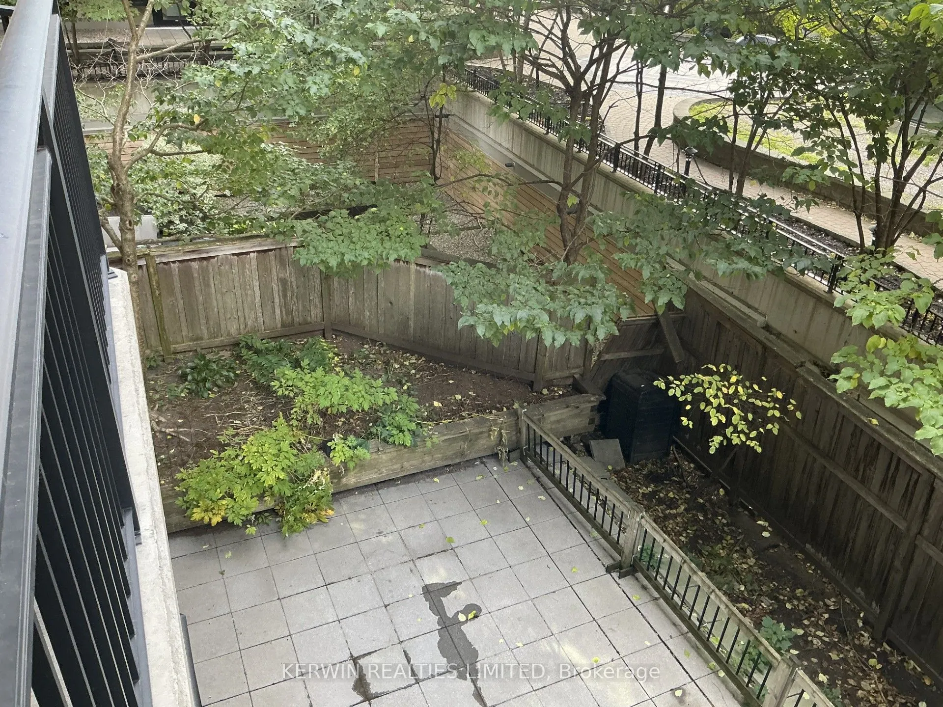 375 Lisgar Street W, #304
