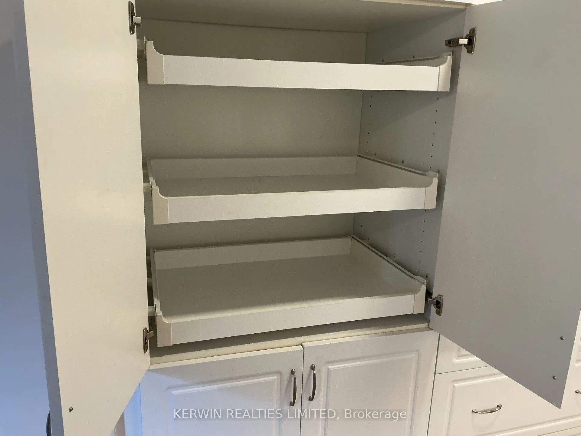 375 Lisgar Street W, #304